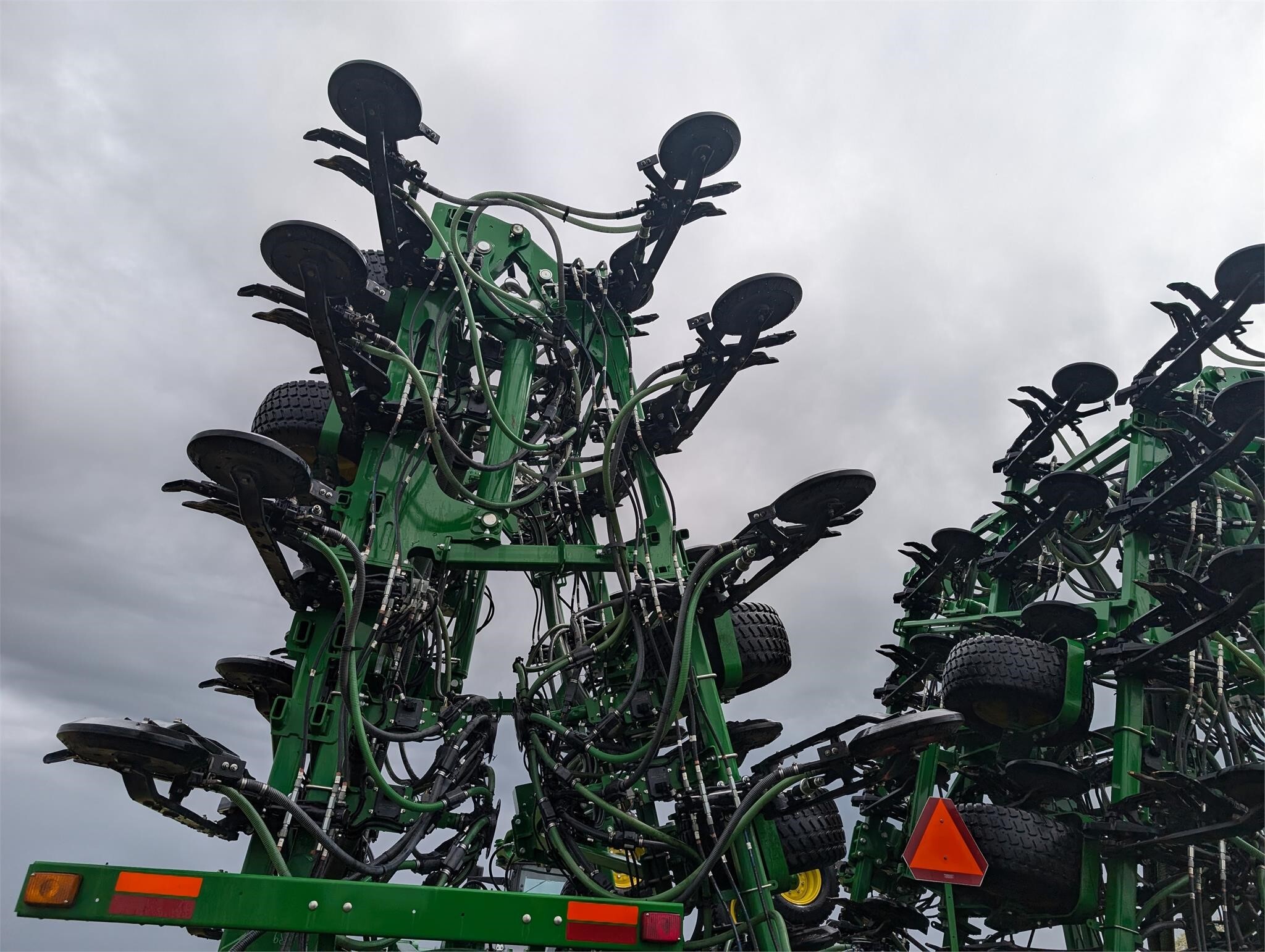 2017 John Deere 1870 Air Seeder
