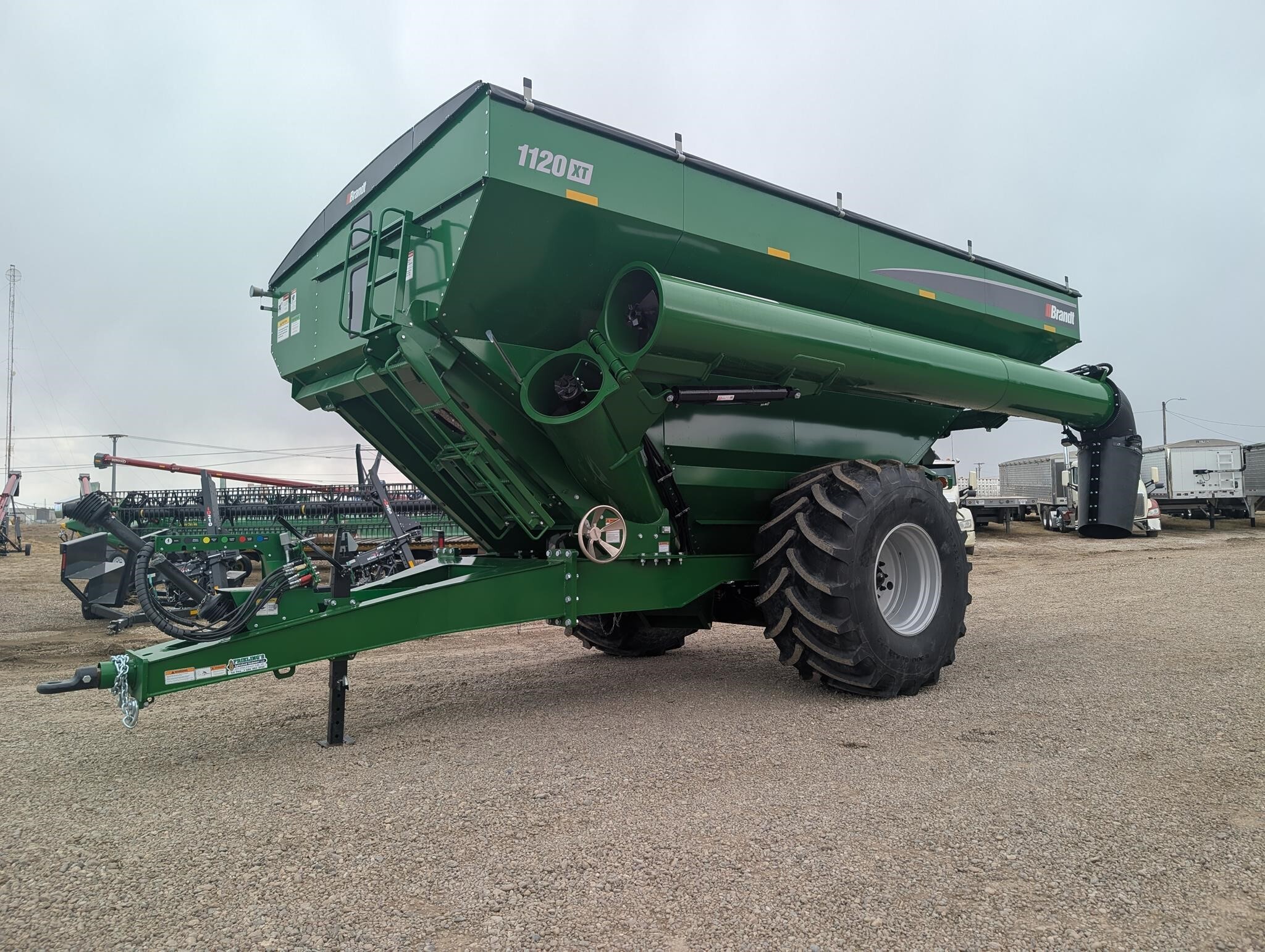 2026 Brandt 1120XT Grain Cart