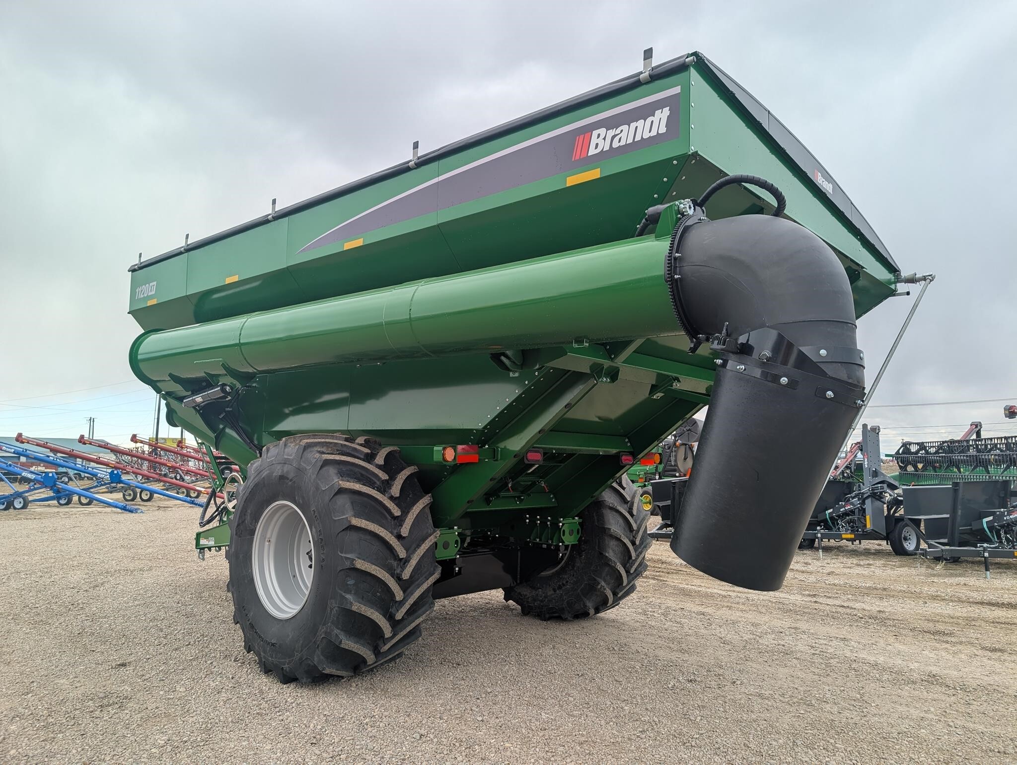 2026 Brandt 1120XT Grain Cart