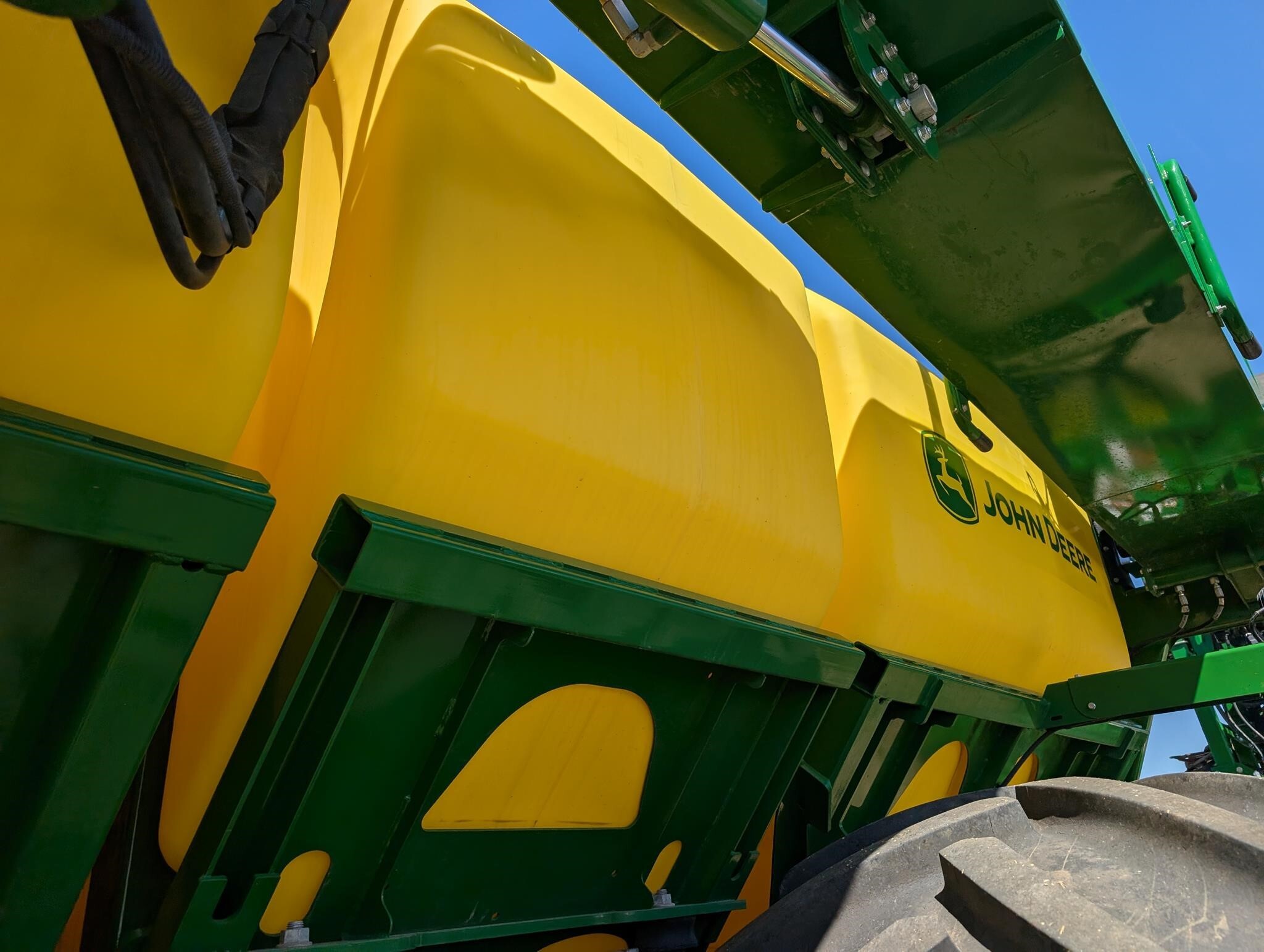 2021 John Deere P556 Air Seeder