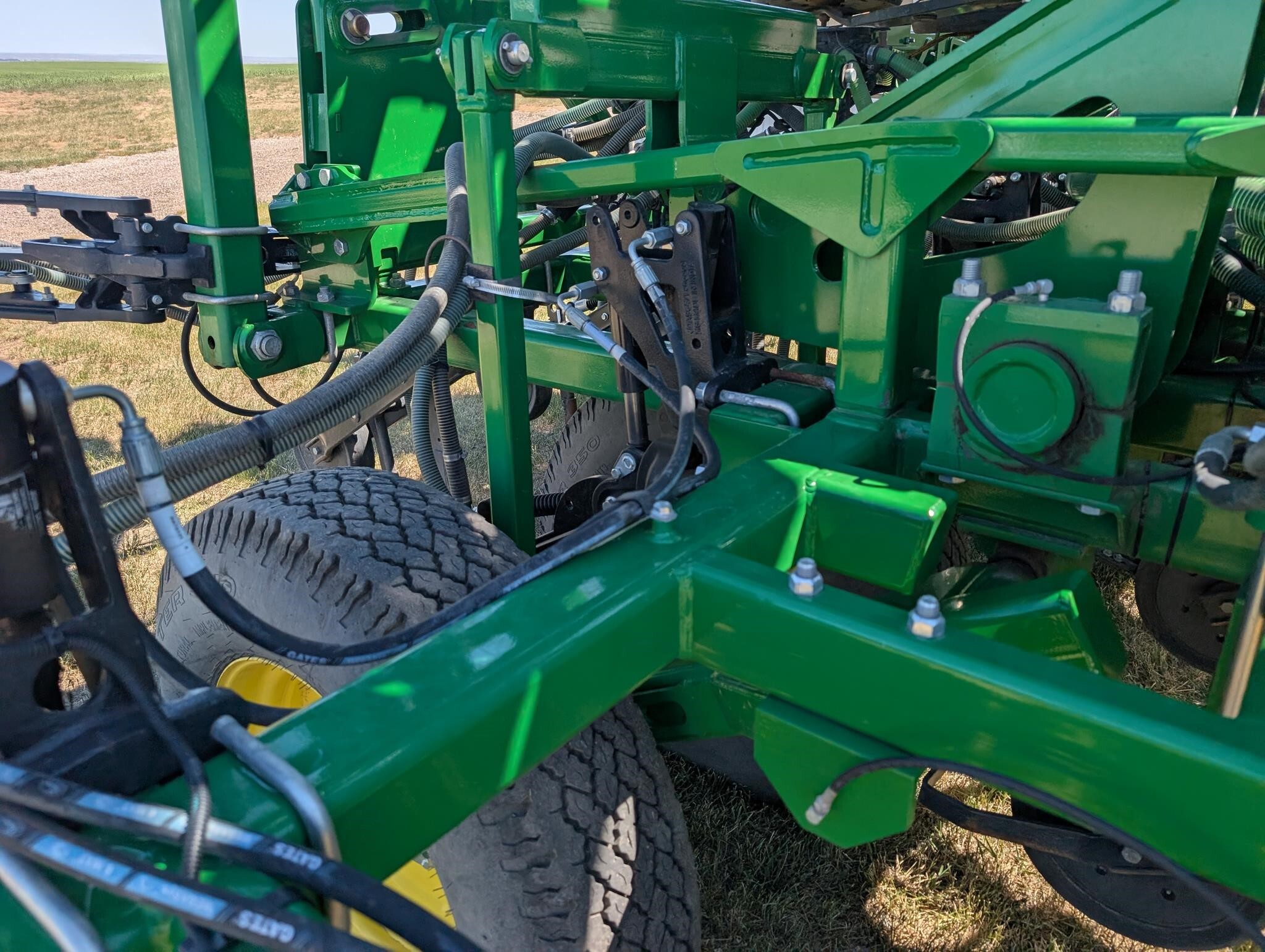 2021 John Deere P556 Air Seeder