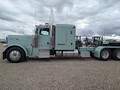2021 Peterbilt 389 Semi Trucks/Trailer