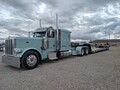 2021 Peterbilt 389 Semi Trucks/Trailer