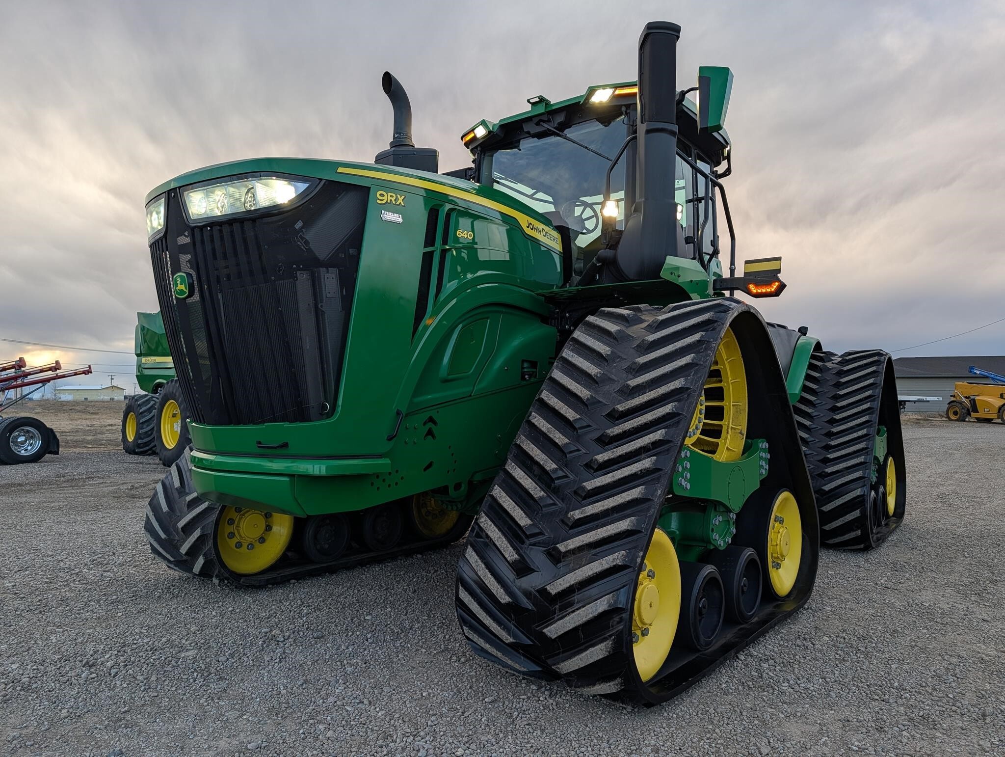 2022 John Deere 9RX 640 Tractor