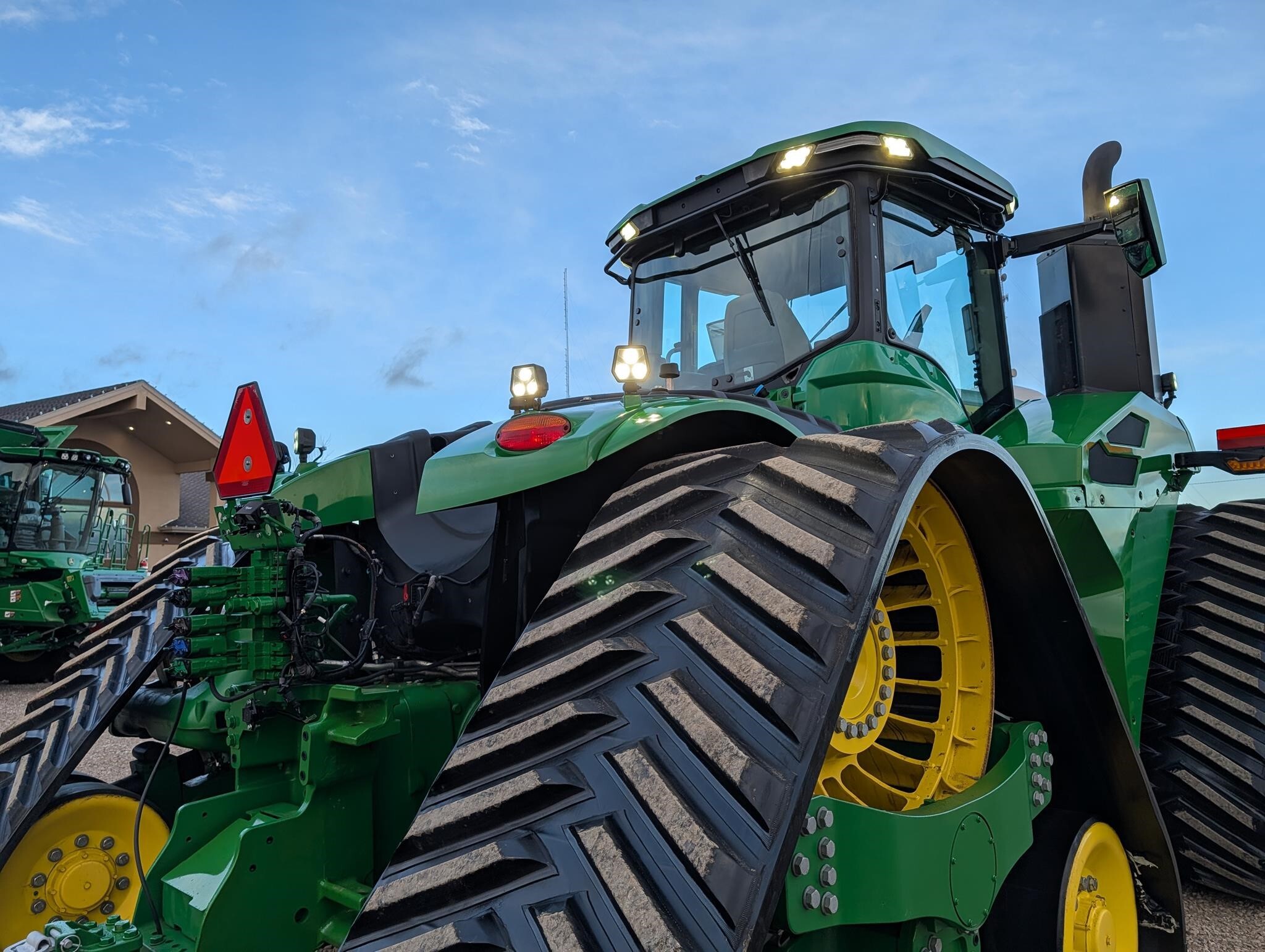 2022 John Deere 9RX 640 Tractor