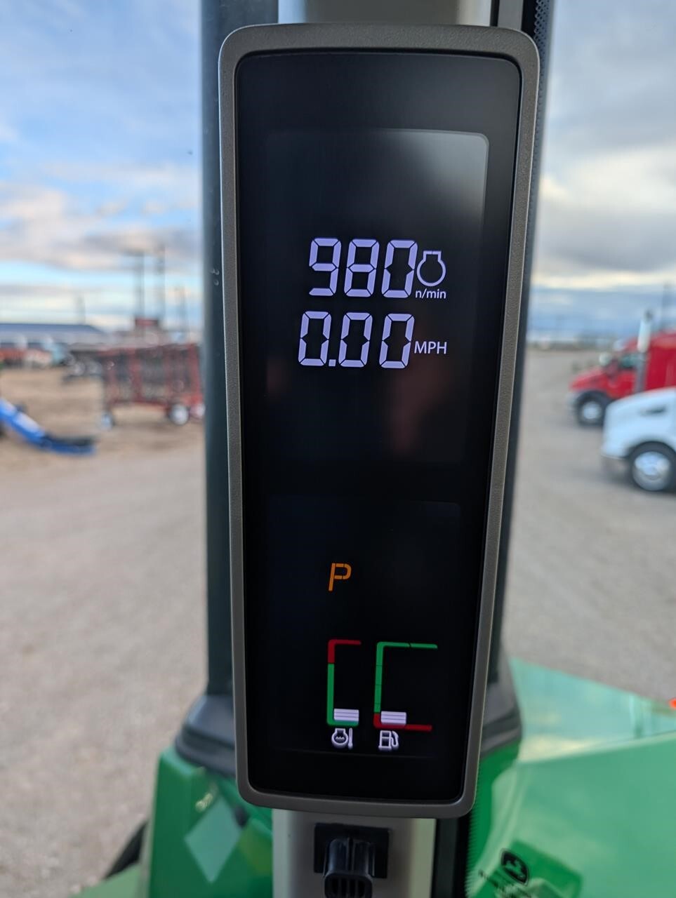 2022 John Deere 9RX 640 Tractor