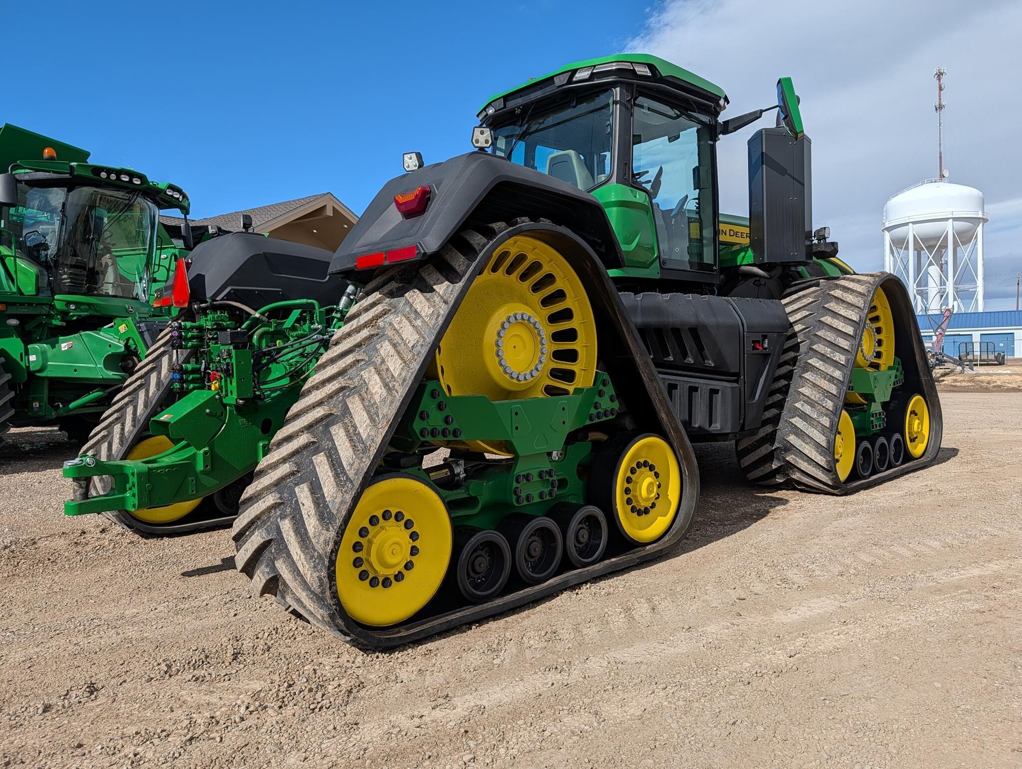 2025 John Deere 9RX 710 Tractor