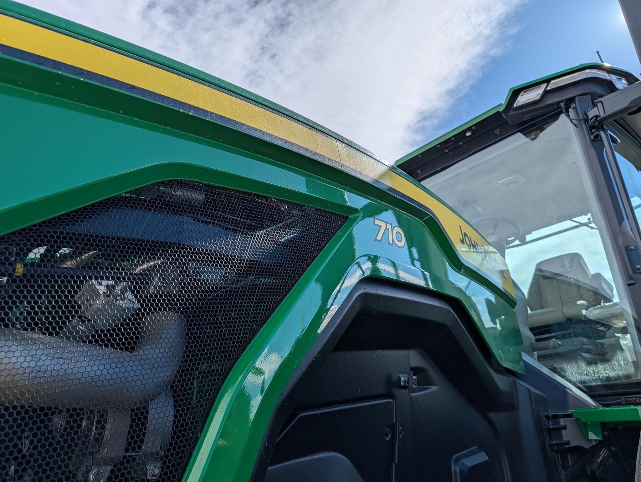 2025 John Deere 9RX 710 Tractor
