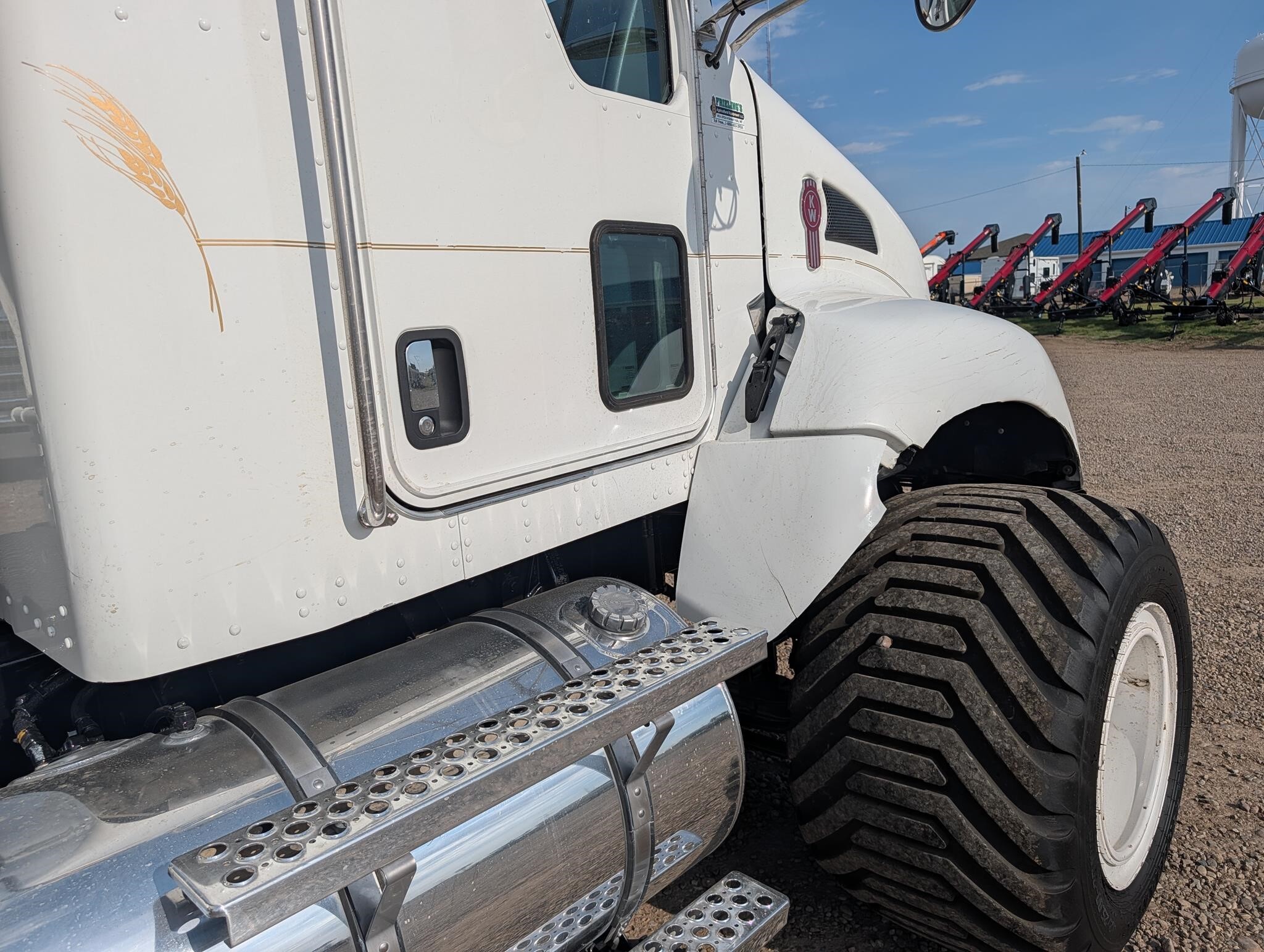 2018 Chandler 20PTT-FT Pull-Type Fertilizer Spreader