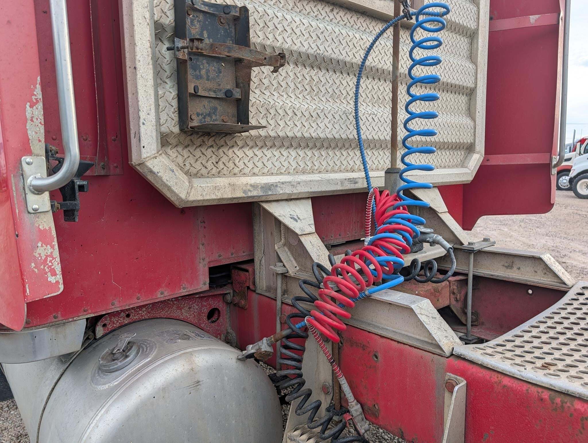 1989 Peterbilt 379 Semi Trucks/Trailer