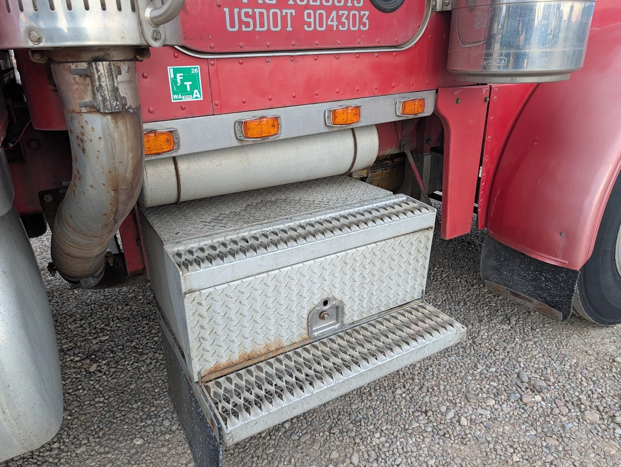 1989 Peterbilt 379 Semi Trucks/Trailer