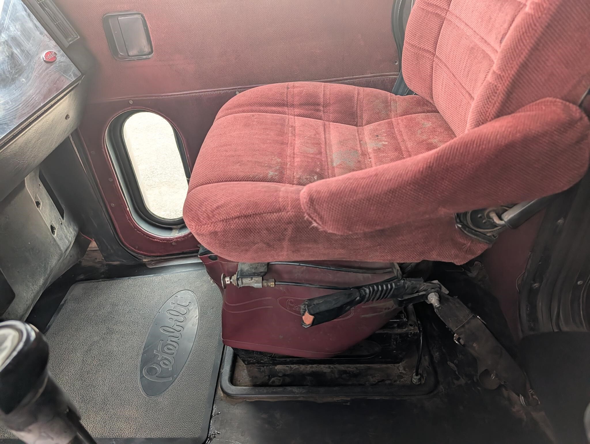 1989 Peterbilt 379 Semi Trucks/Trailer