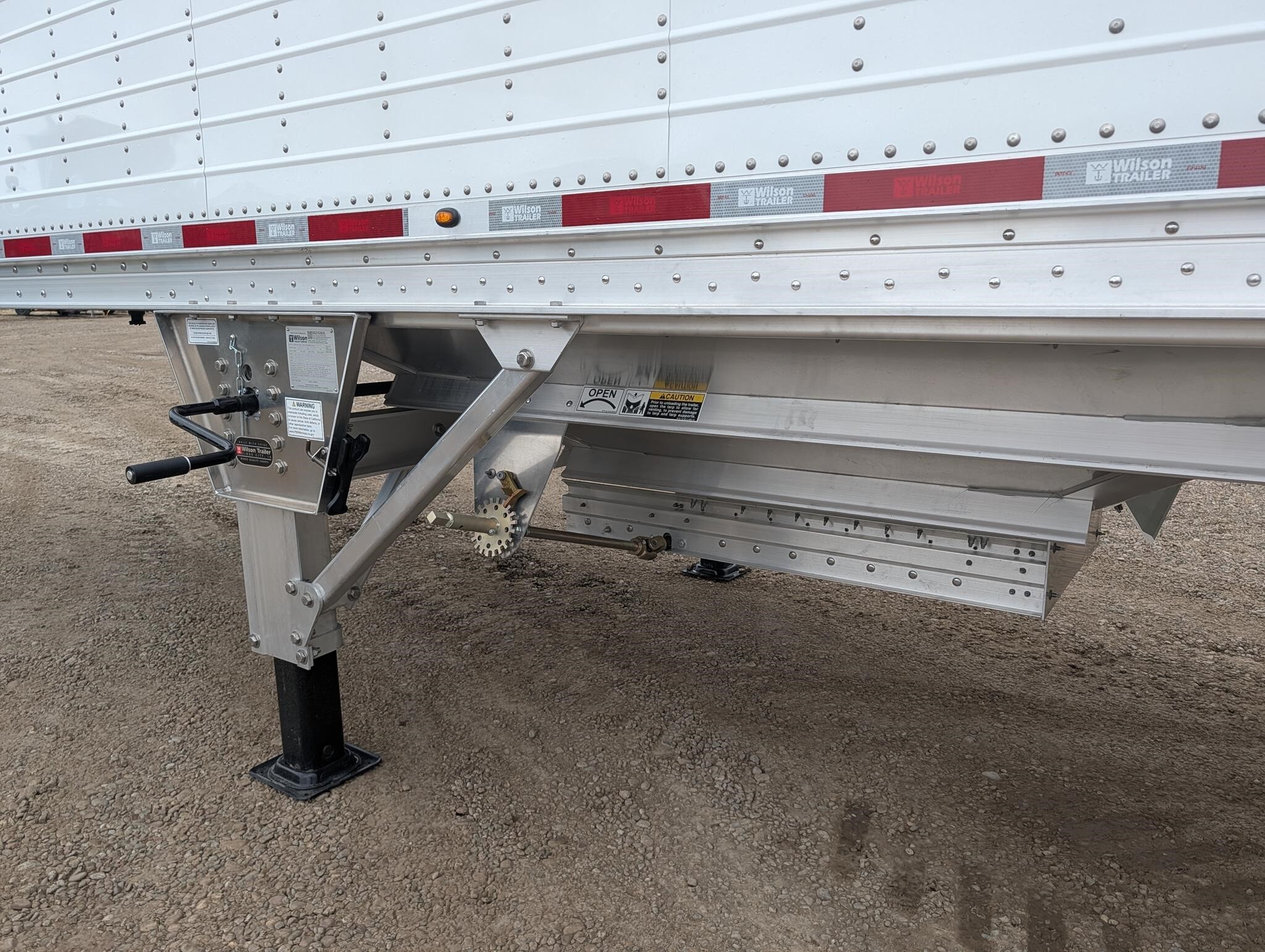 2027 Wilson Pacesetter Grain Trailer