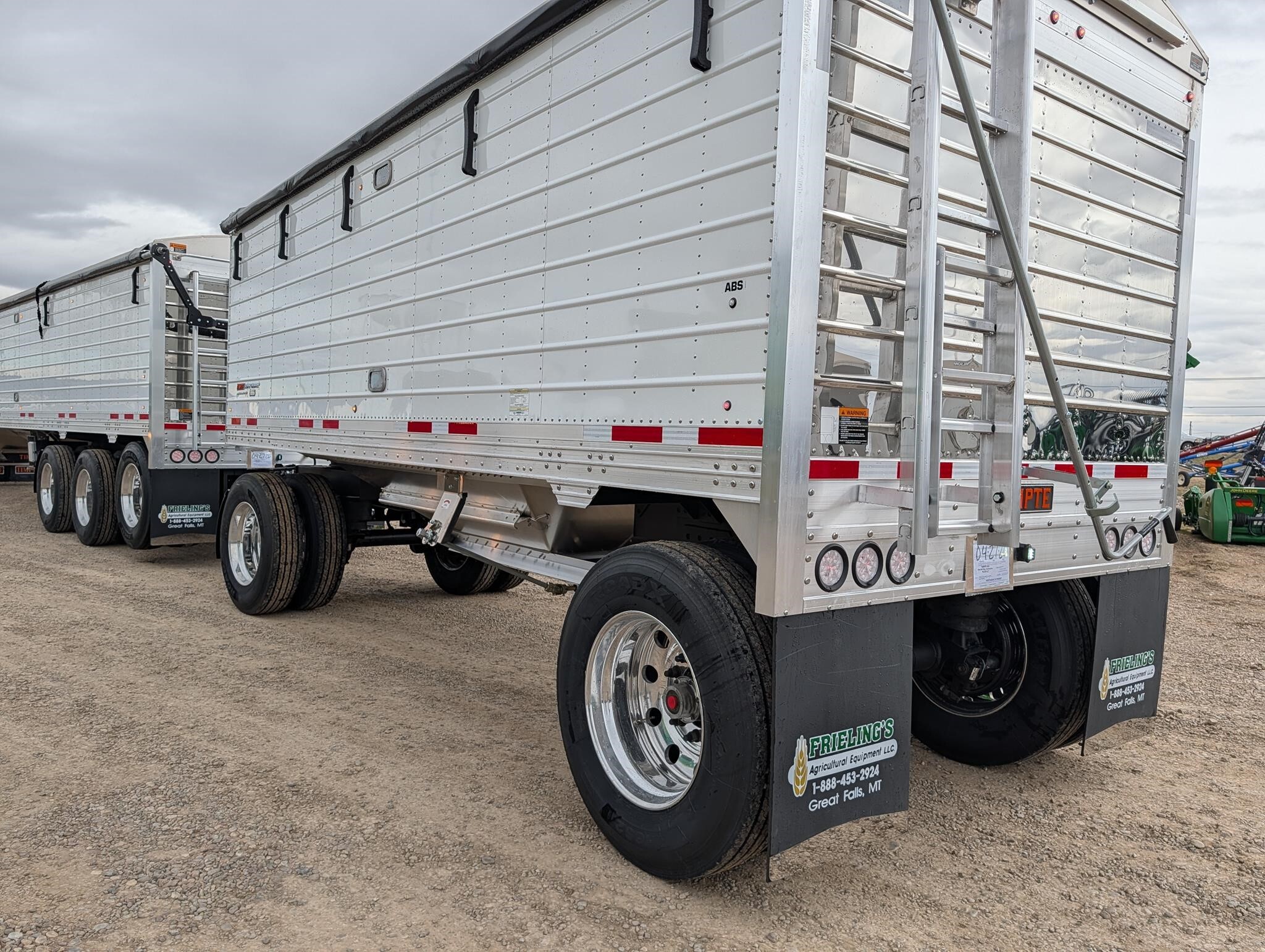 2027 Timpte Super Hopper Grain Trailer