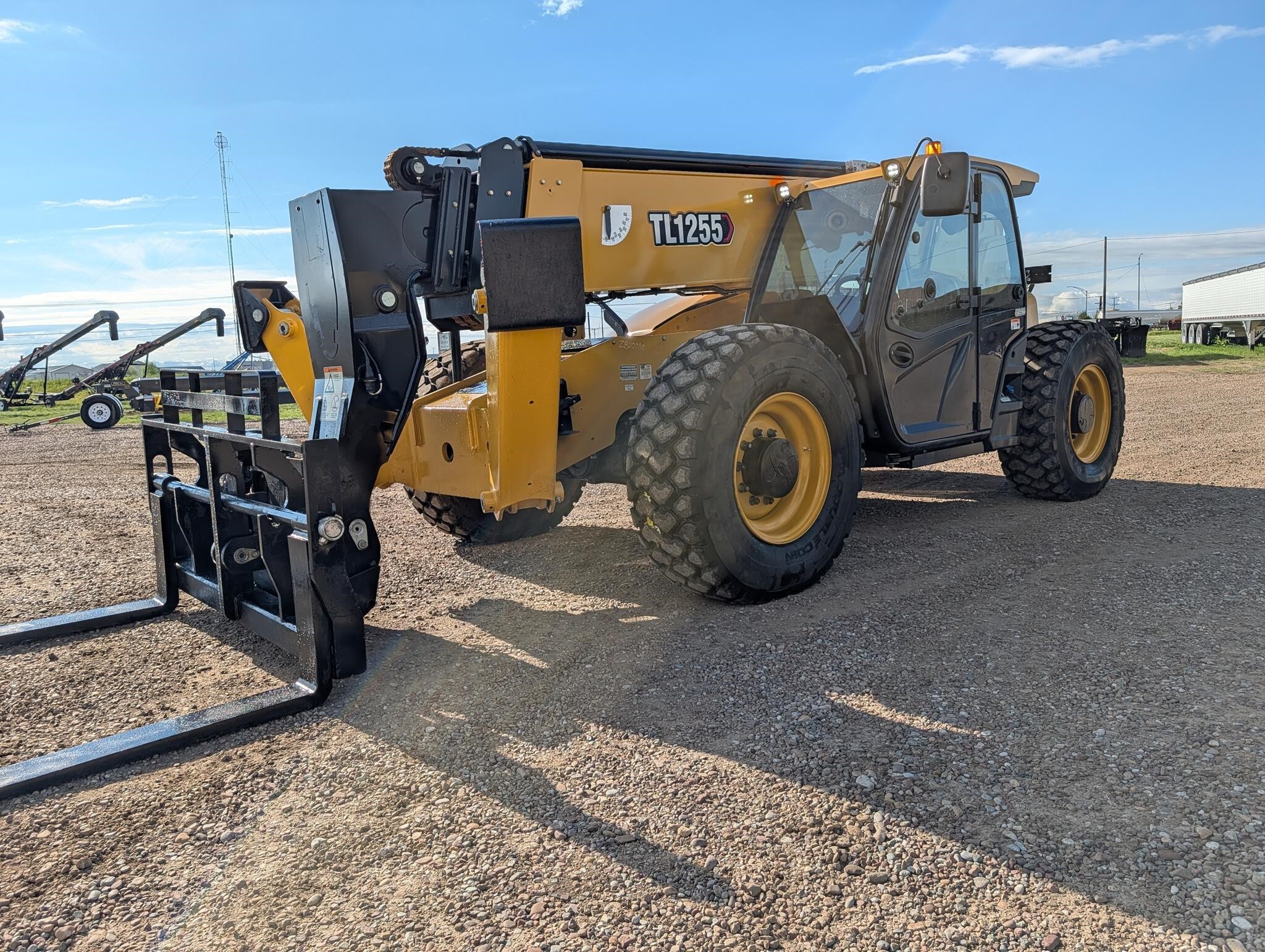 2023 Caterpillar TL1255 Telehandler