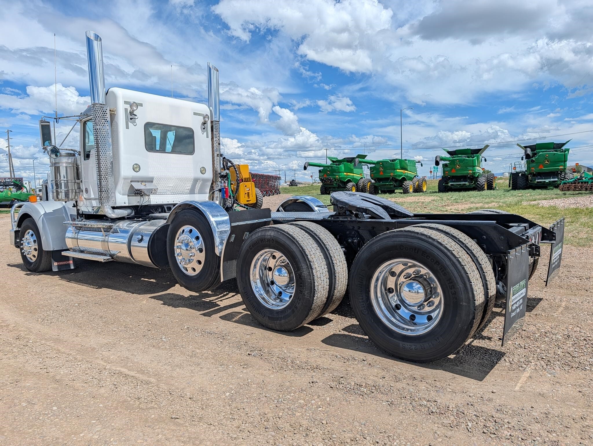 2018 Kenworth W900 Semi Trucks/Trailer
