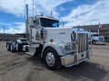 2018 Kenworth W900 Semi Trucks/Trailer