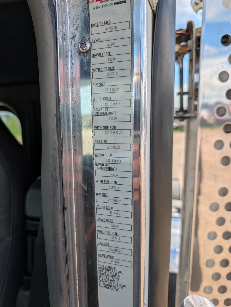 2018 Kenworth W900 Semi Trucks/Trailer