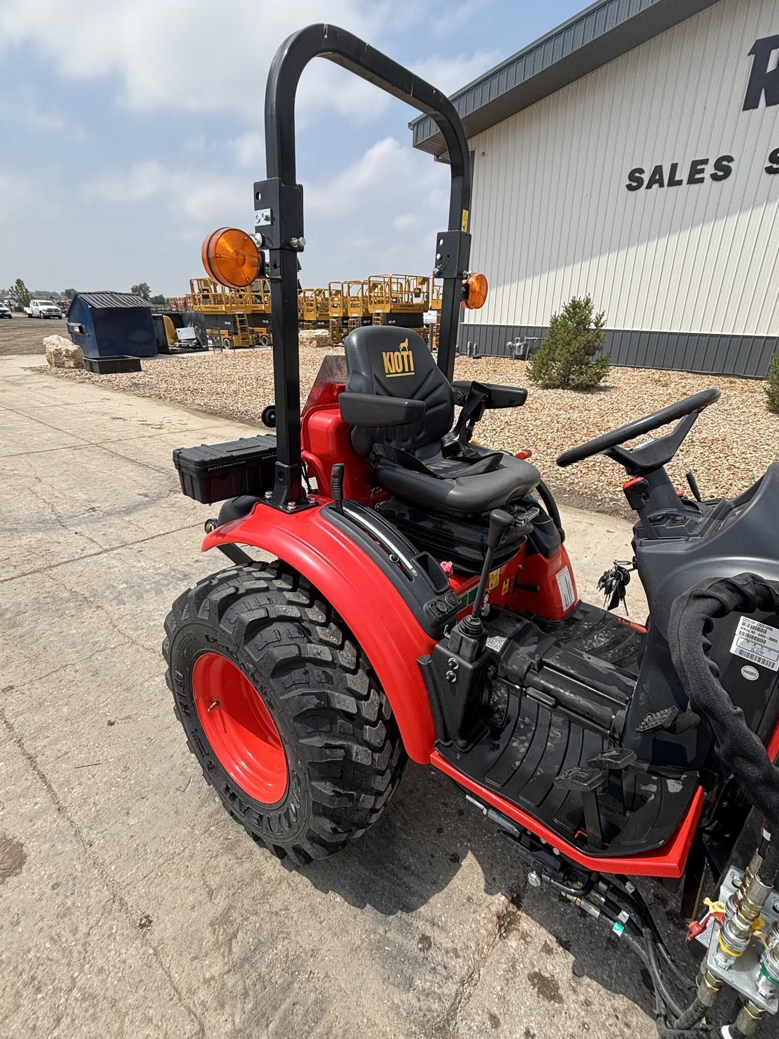 2021 Kioti CX2510 Tractor