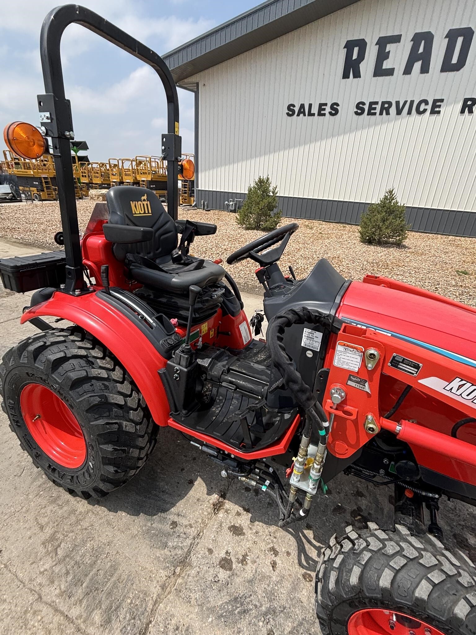 2021 Kioti CX2510 Tractor