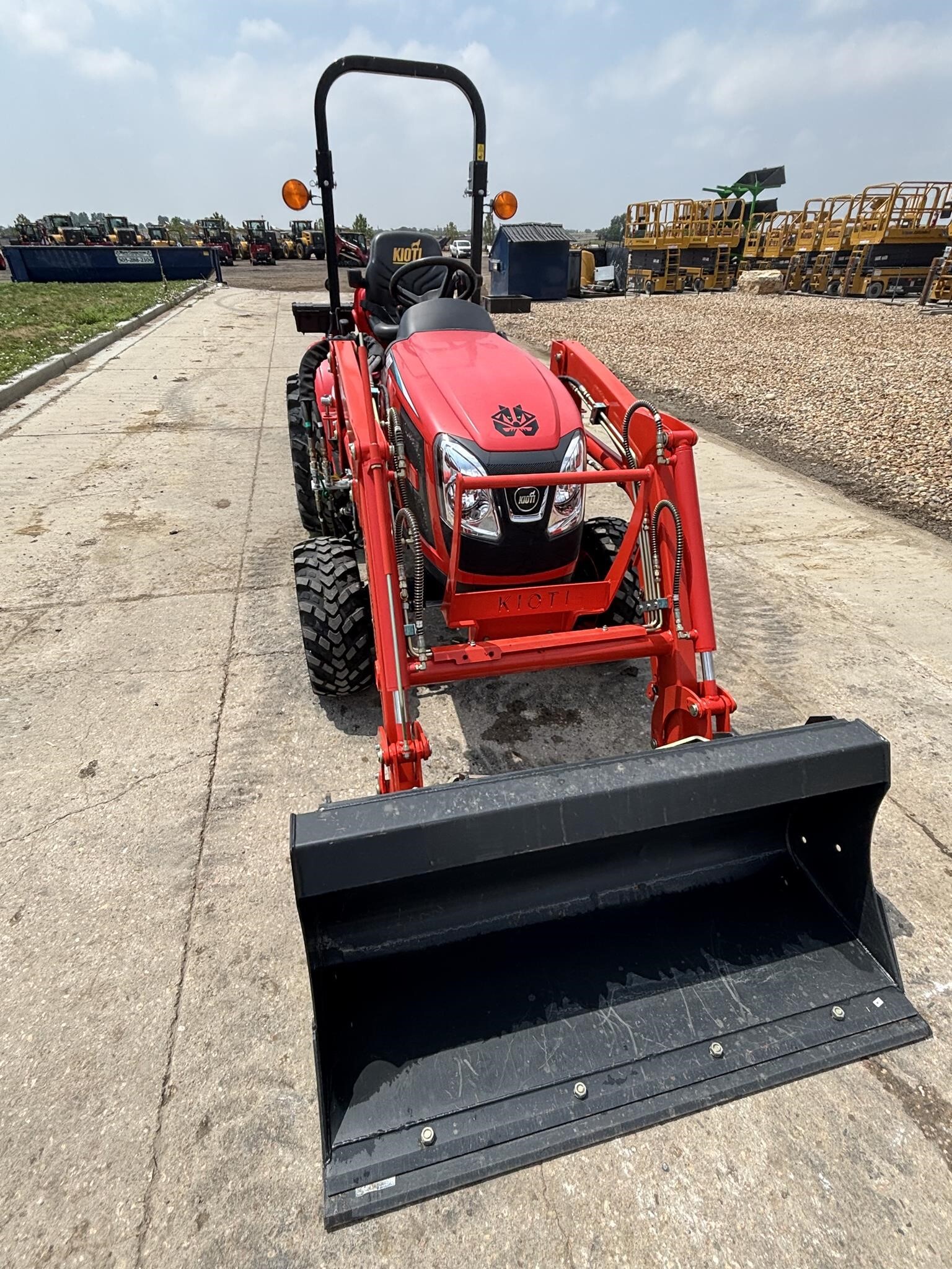 2021 Kioti CX2510 Tractor