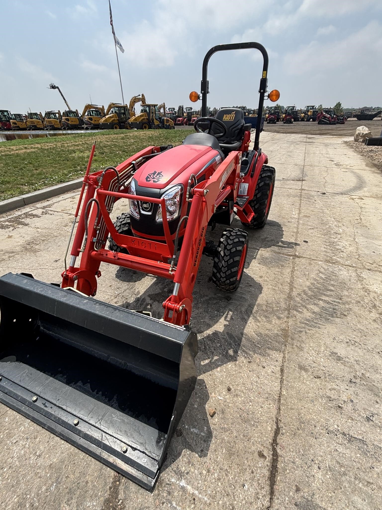 2021 Kioti CX2510 Tractor