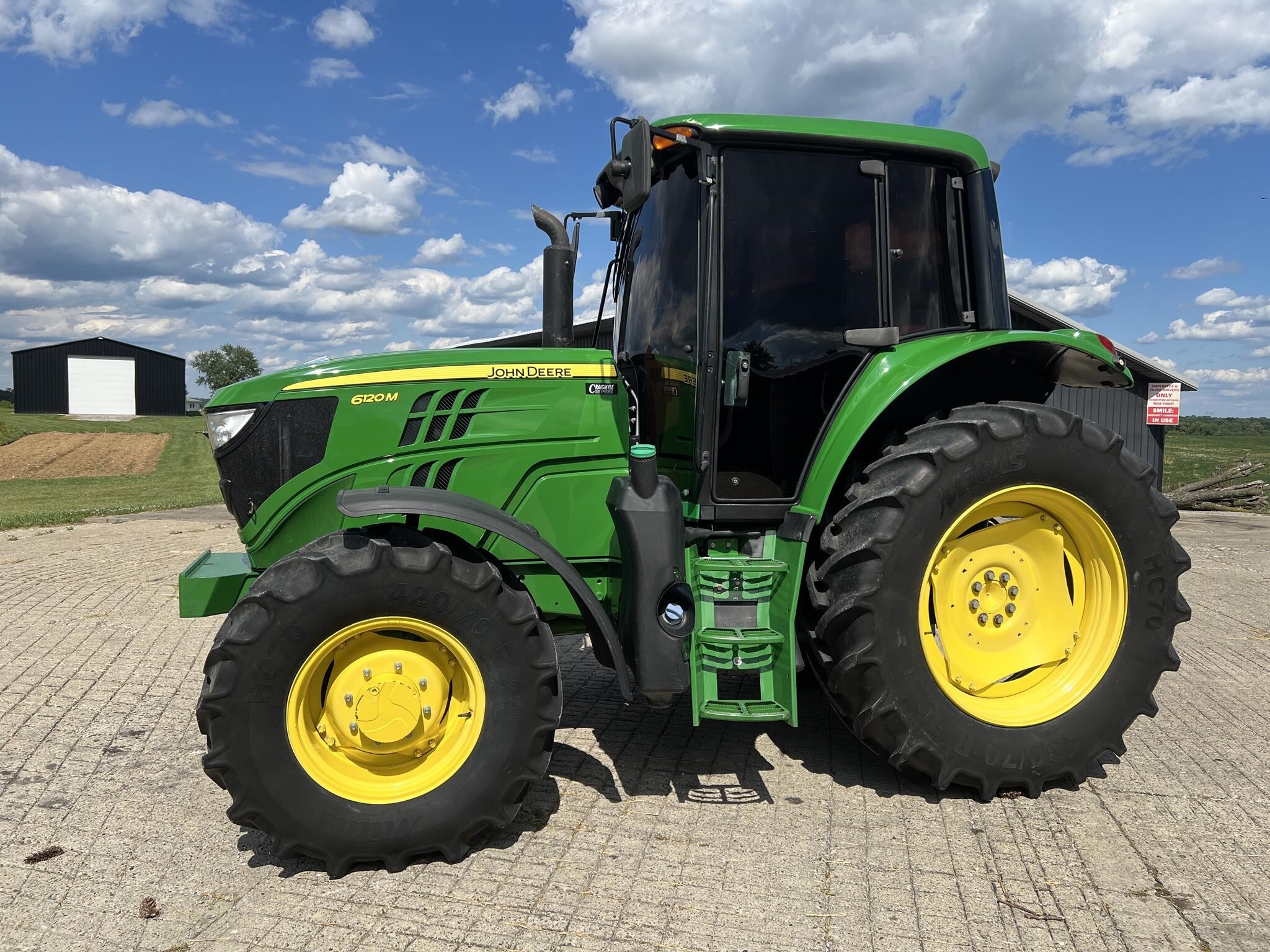 2016 John Deere 6120M Tractor