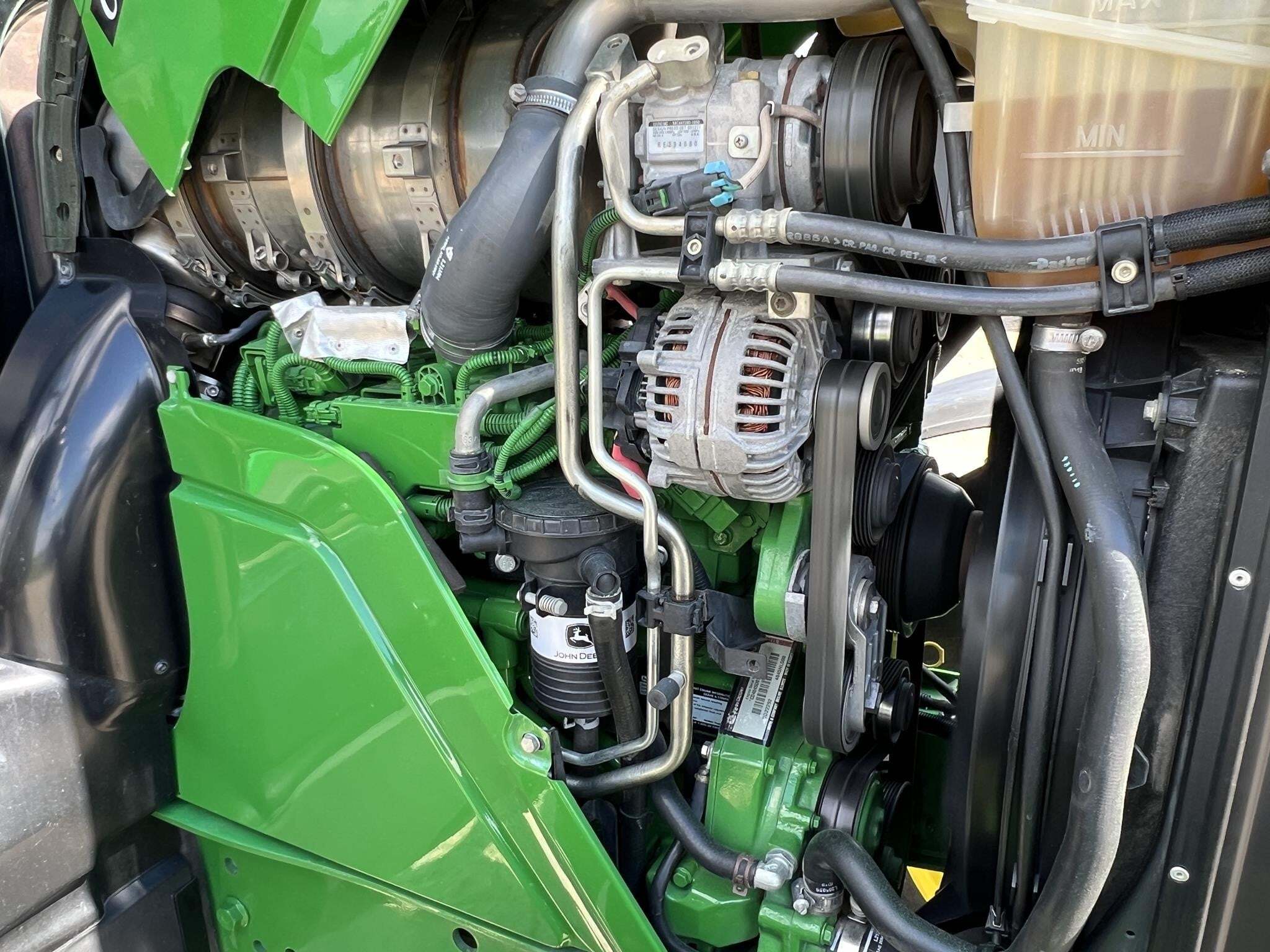 2016 John Deere 6120M Tractor