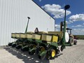 1986 John Deere 7200 Planter