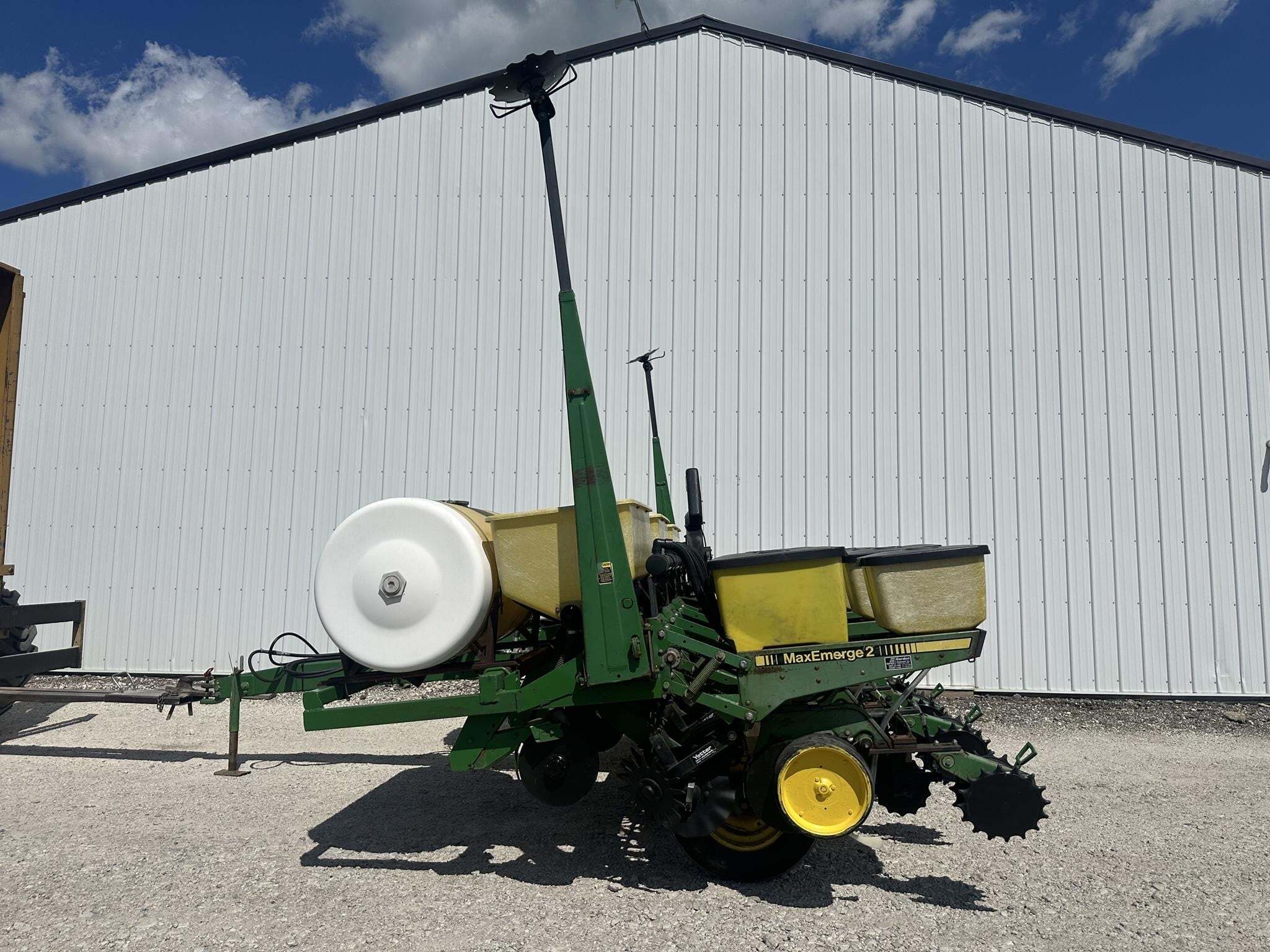 1986 John Deere 7200 Planter