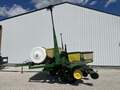 1986 John Deere 7200 Planter