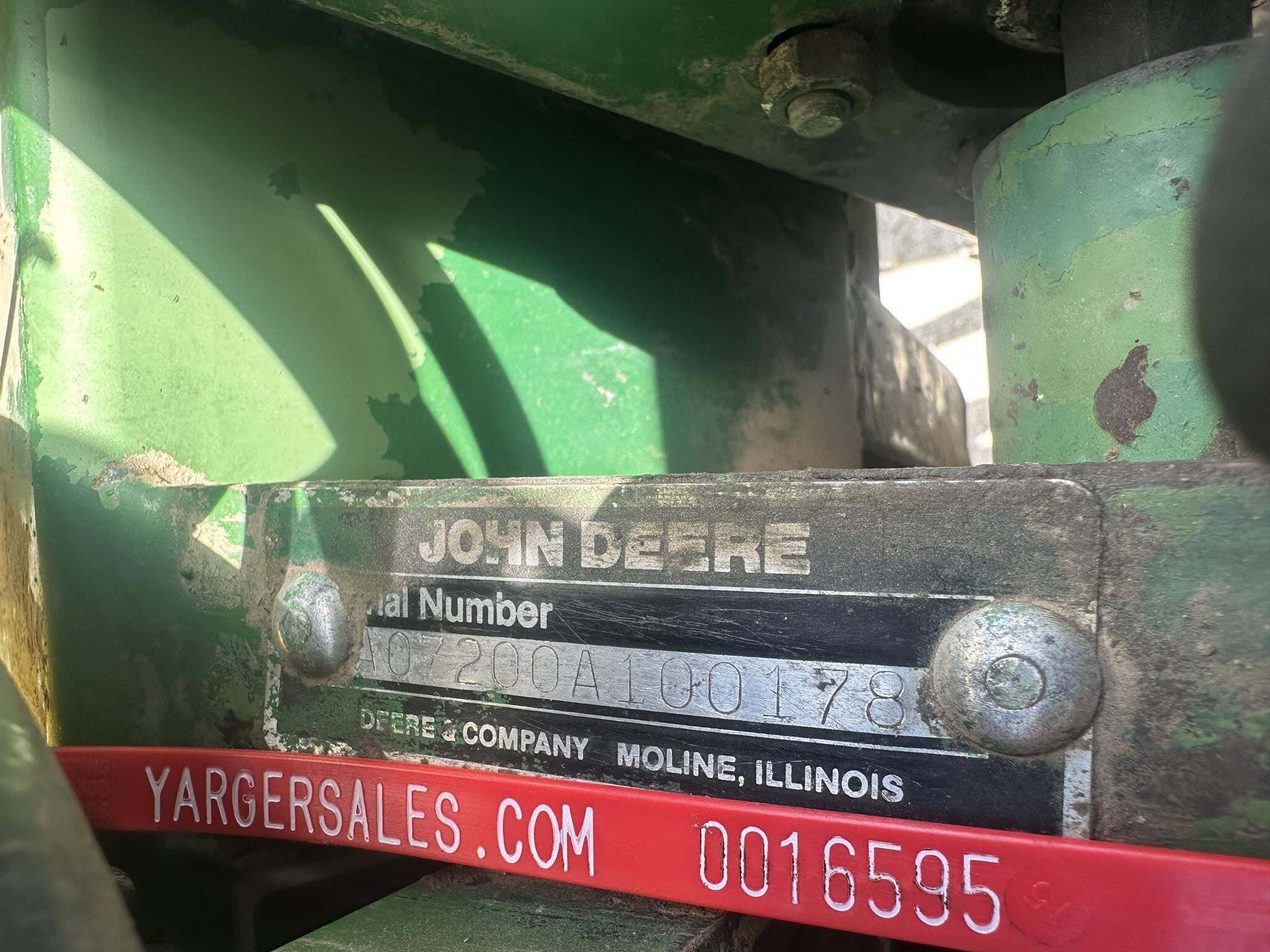 1986 John Deere 7200 Planter