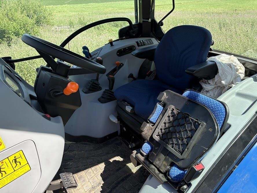 2024 New Holland WORKMASTER 120 Tractor
