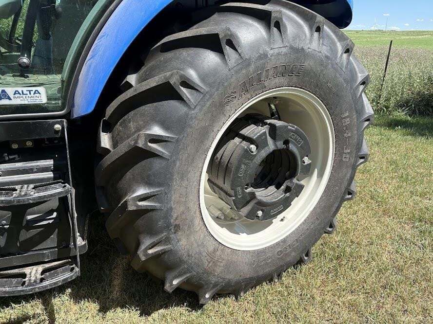 2024 New Holland WORKMASTER 120 Tractor