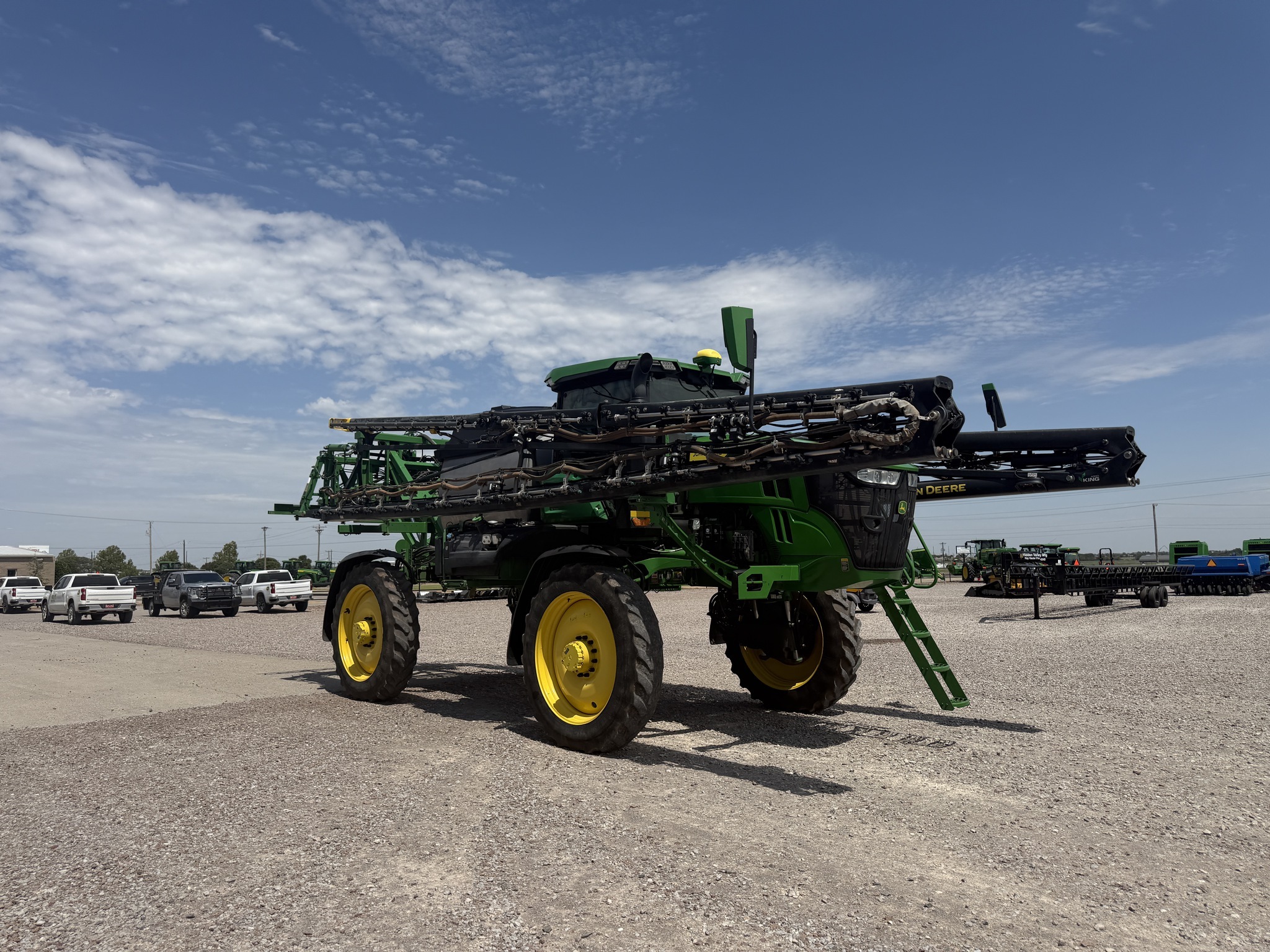 2022 John Deere 412R Self-Propelled Sprayer