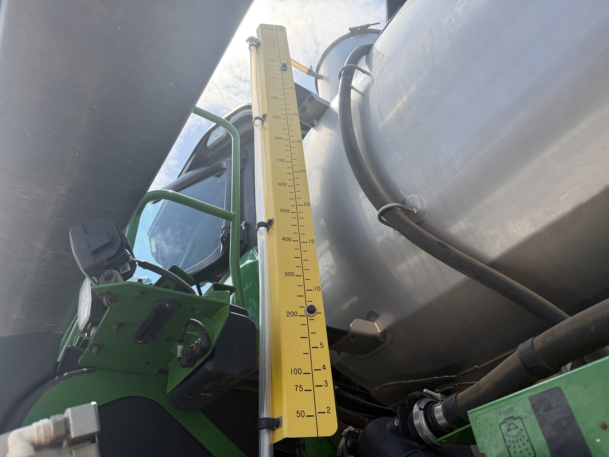 2022 John Deere 412R Self-Propelled Sprayer