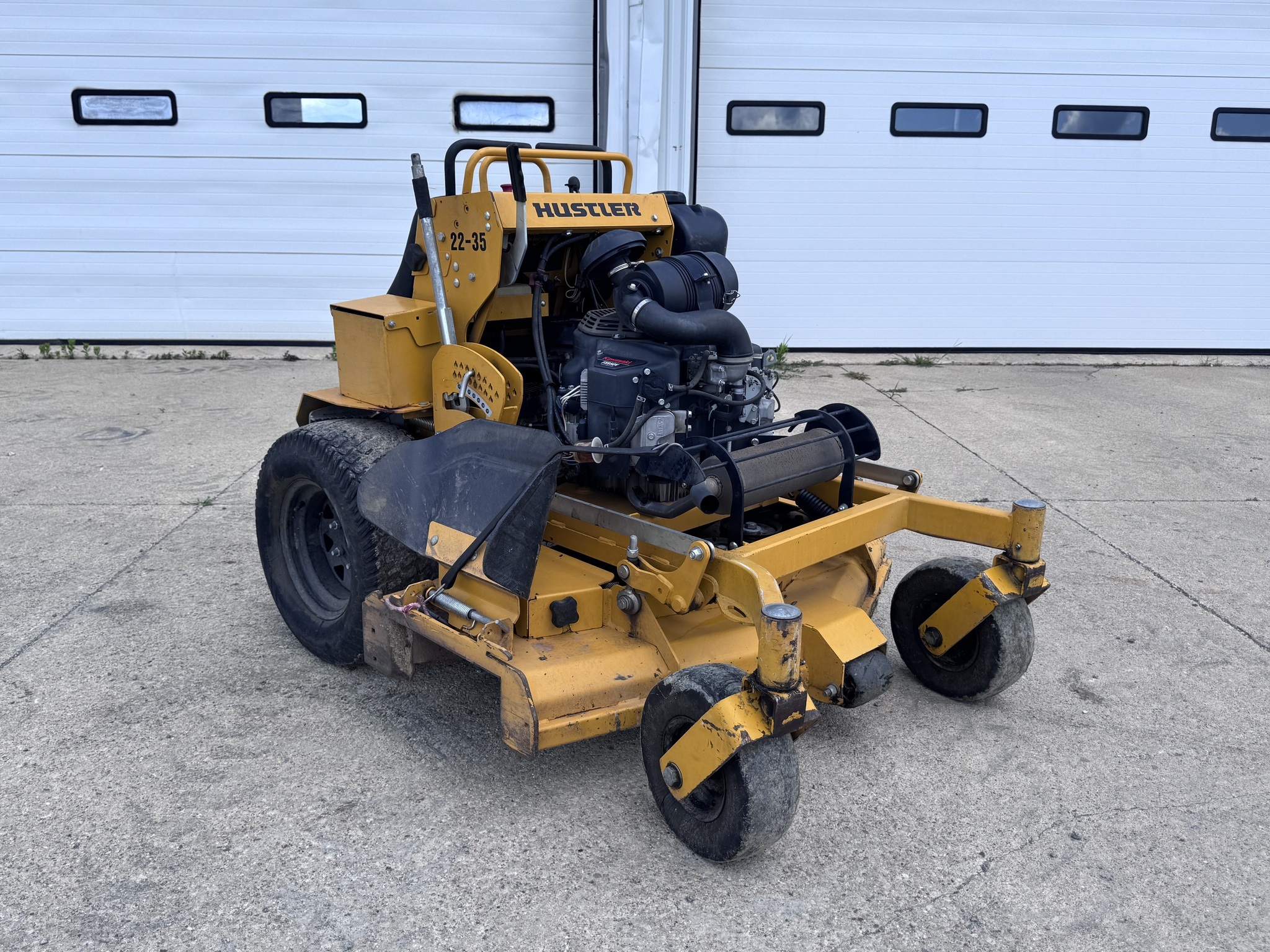 2022 Hustler SUPER S 52 Lawn Mower