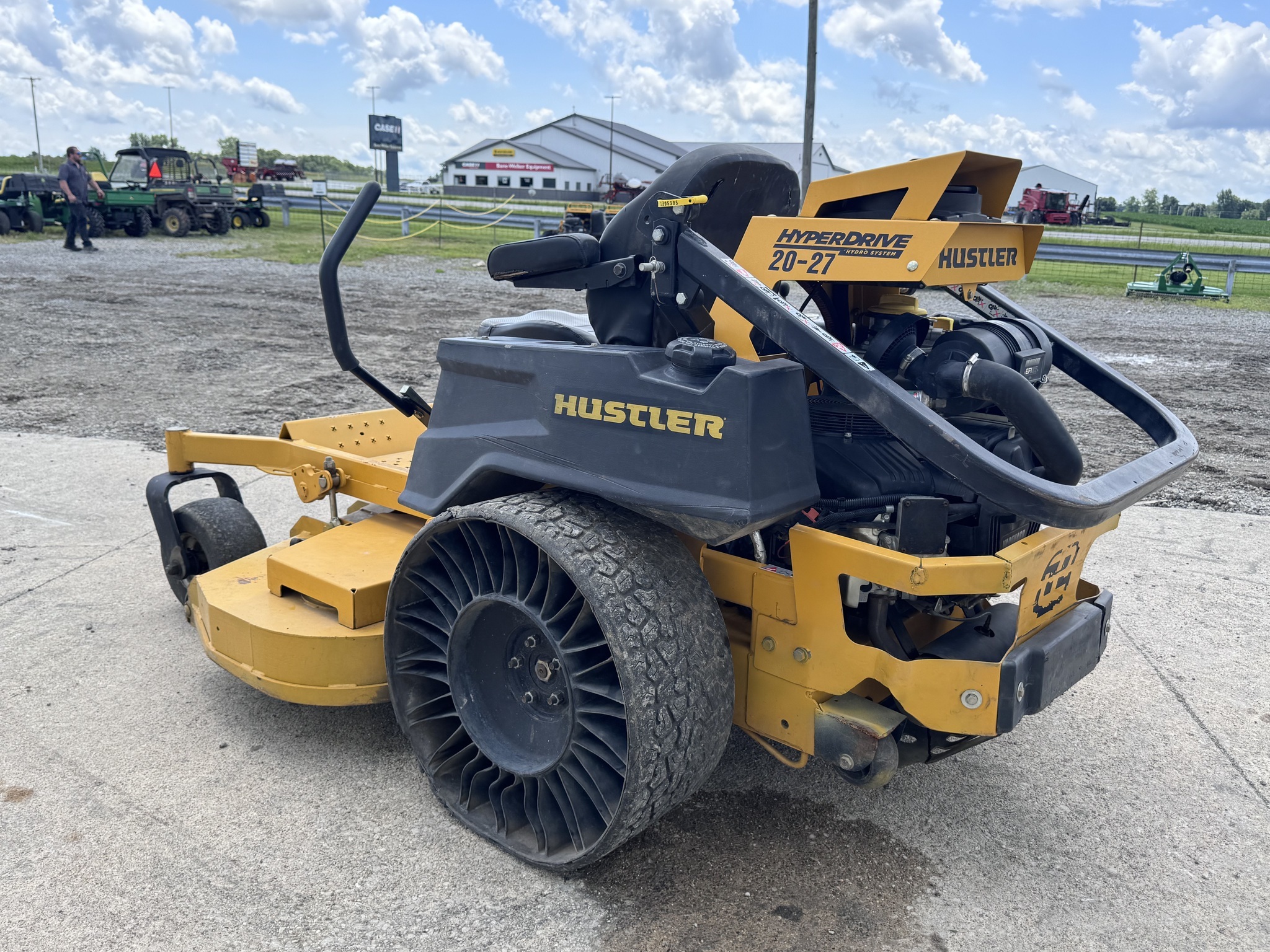 2020 Hustler Super Z 37 Lawn Mower