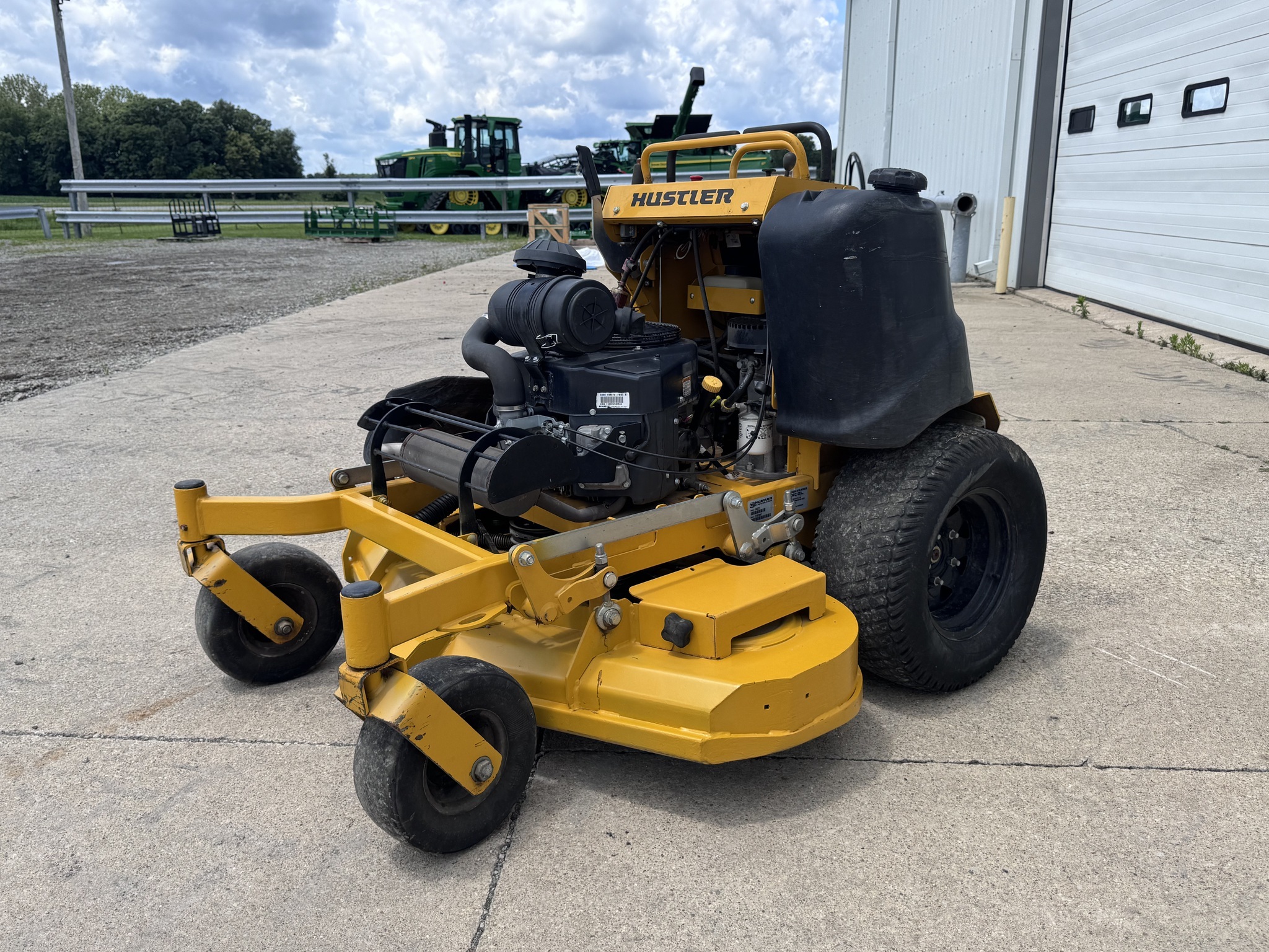 2021 Hustler SUPER S 52 Lawn Mower