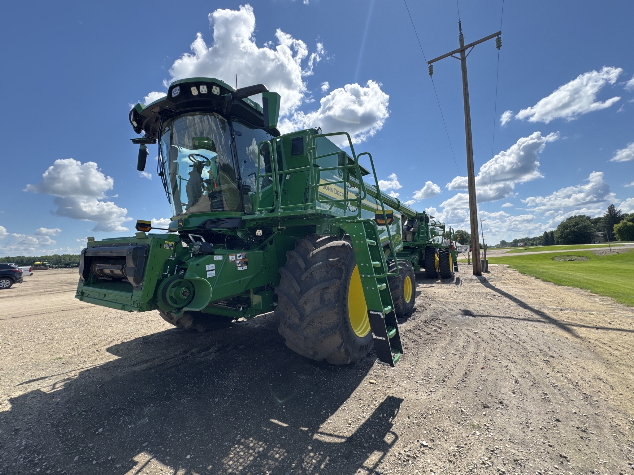 2025 John Deere S7 800 Combine