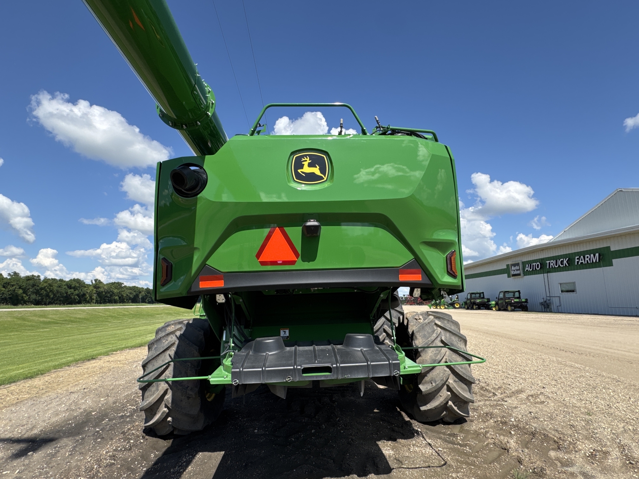 2025 John Deere S7 800 Combine