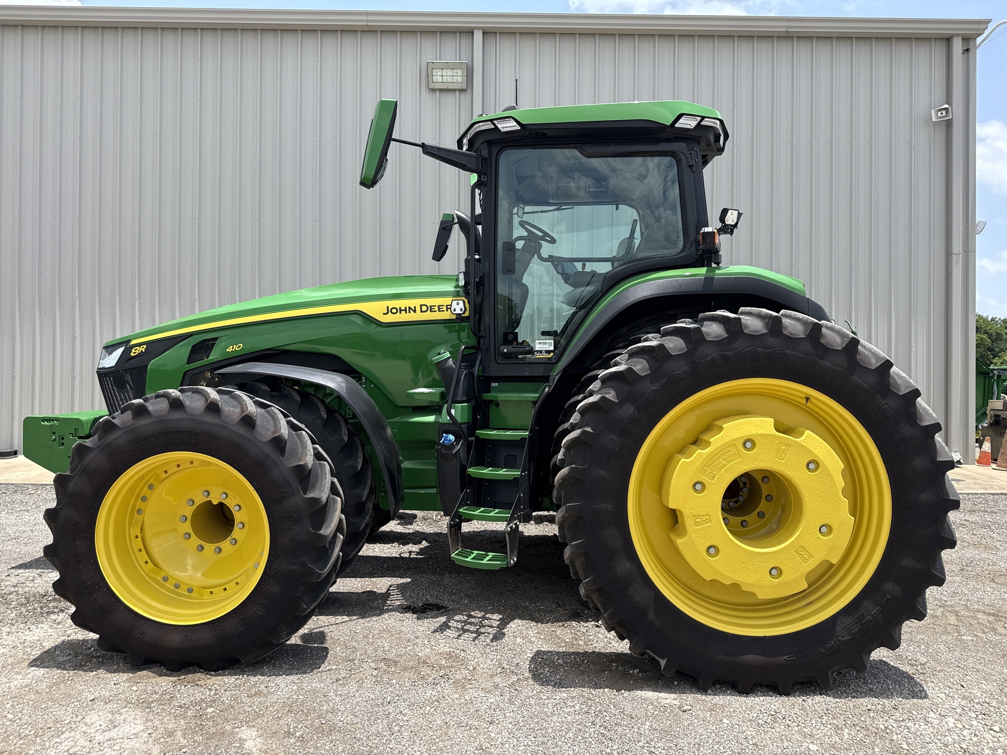 2025 John Deere 8R 410 Tractor