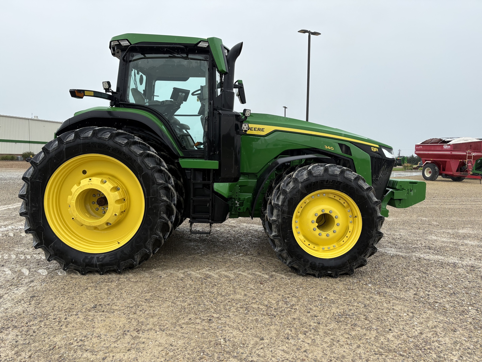 2025 John Deere 8R 340 Tractor