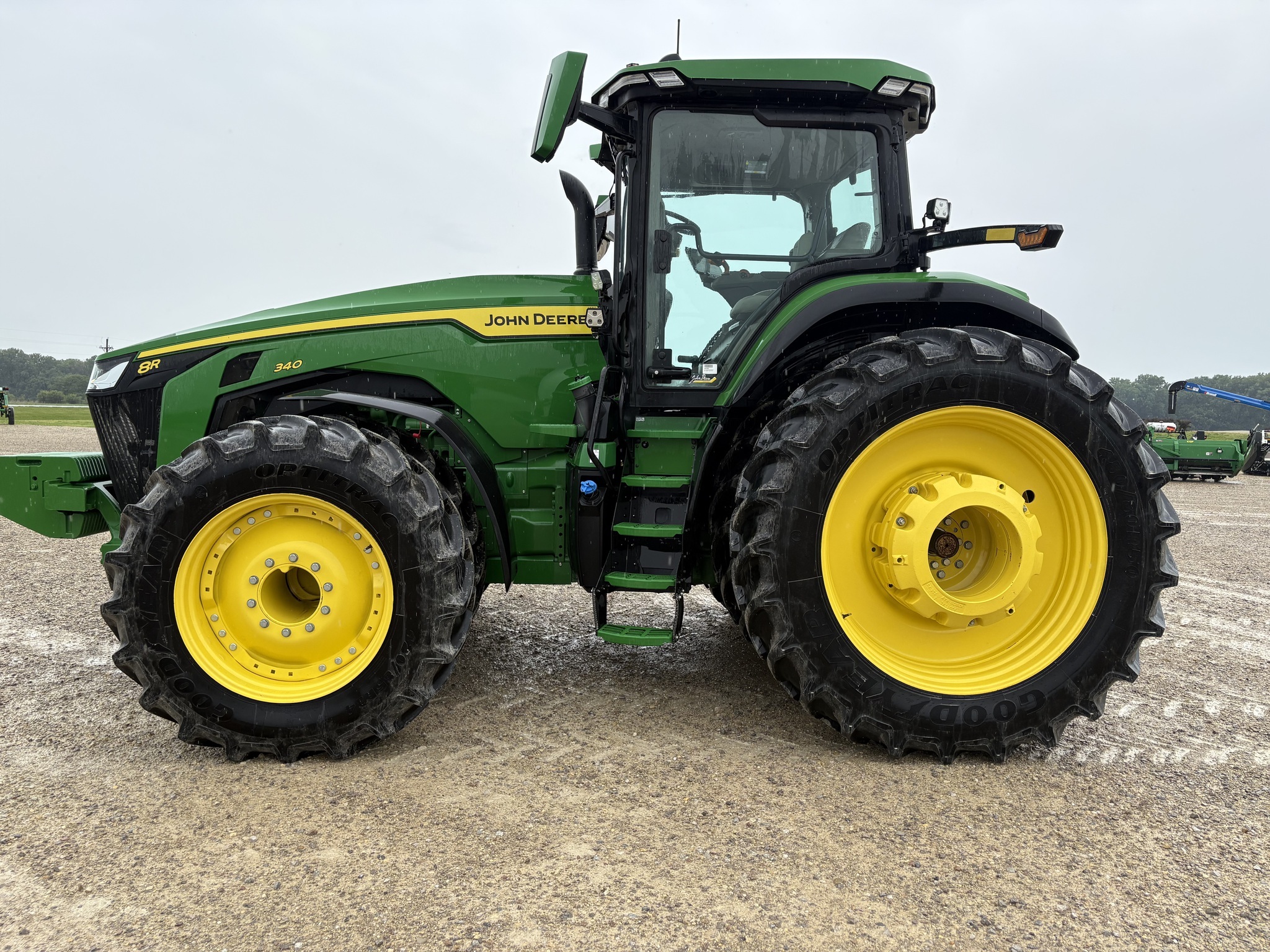 2025 John Deere 8R 340 Tractor