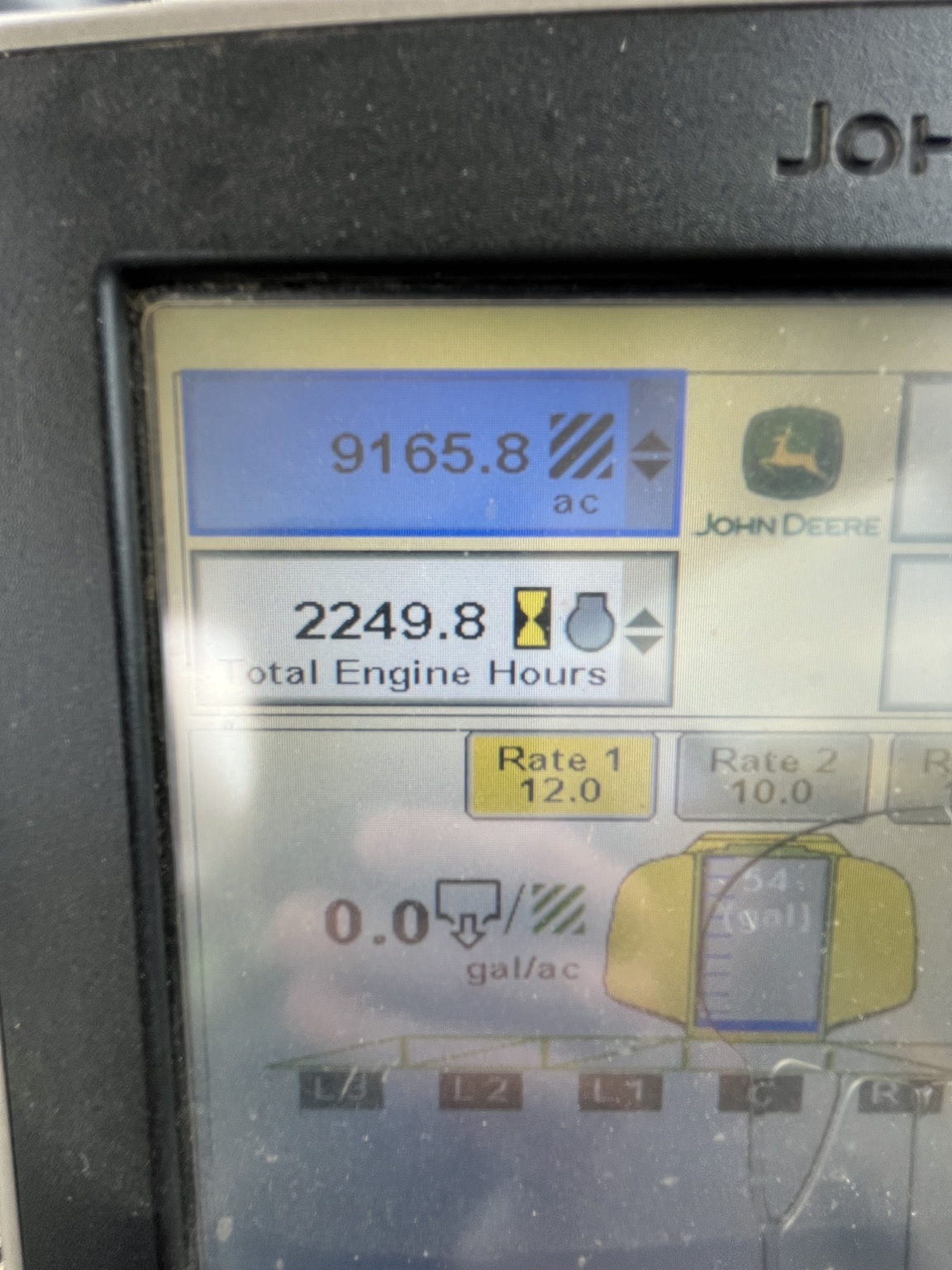 2015 John Deere R4030 Self-Propelled Sprayer