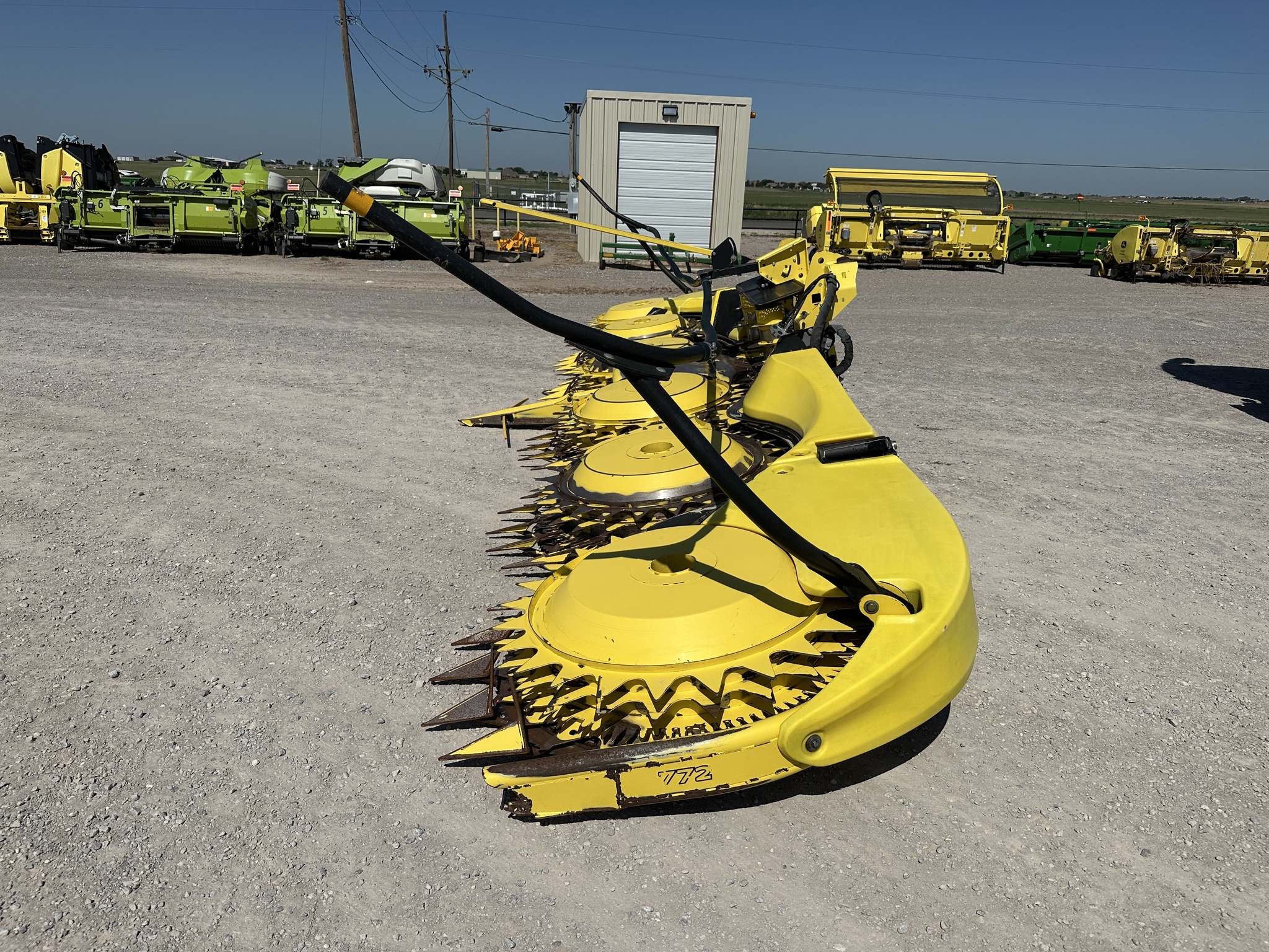 2022 John Deere 772 Corn Head