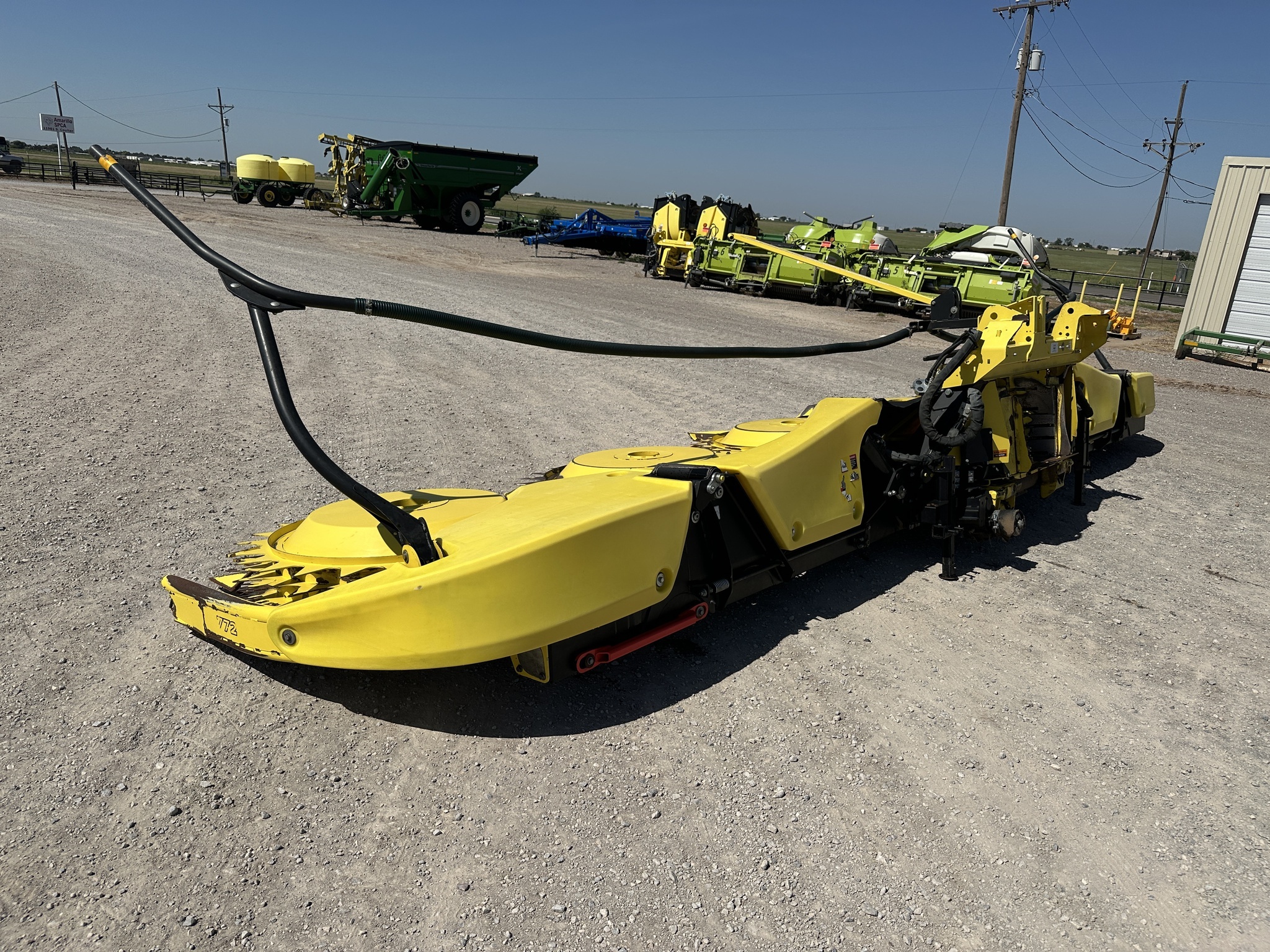 2022 John Deere 772 Corn Head