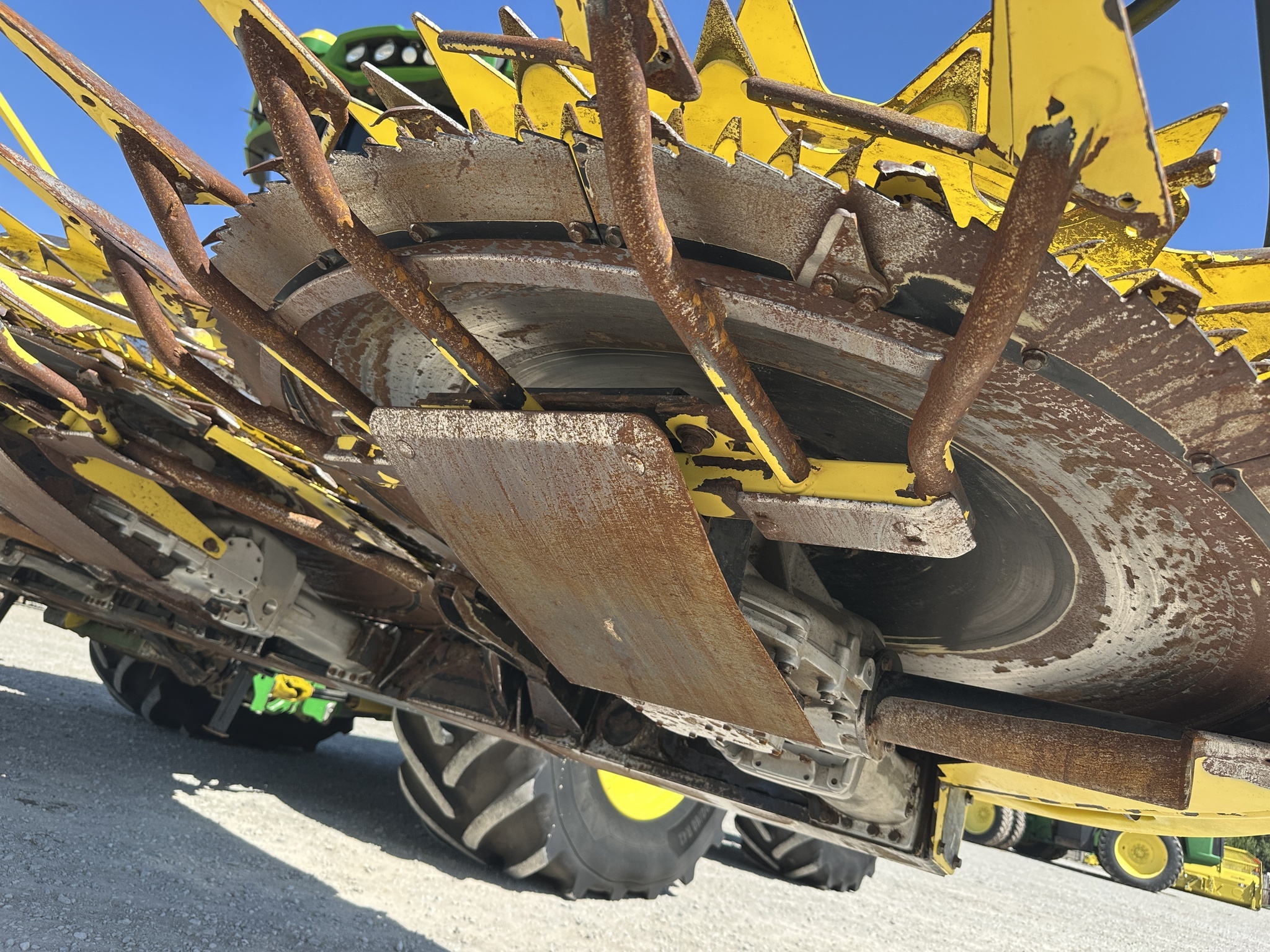 2022 John Deere 772 Corn Head