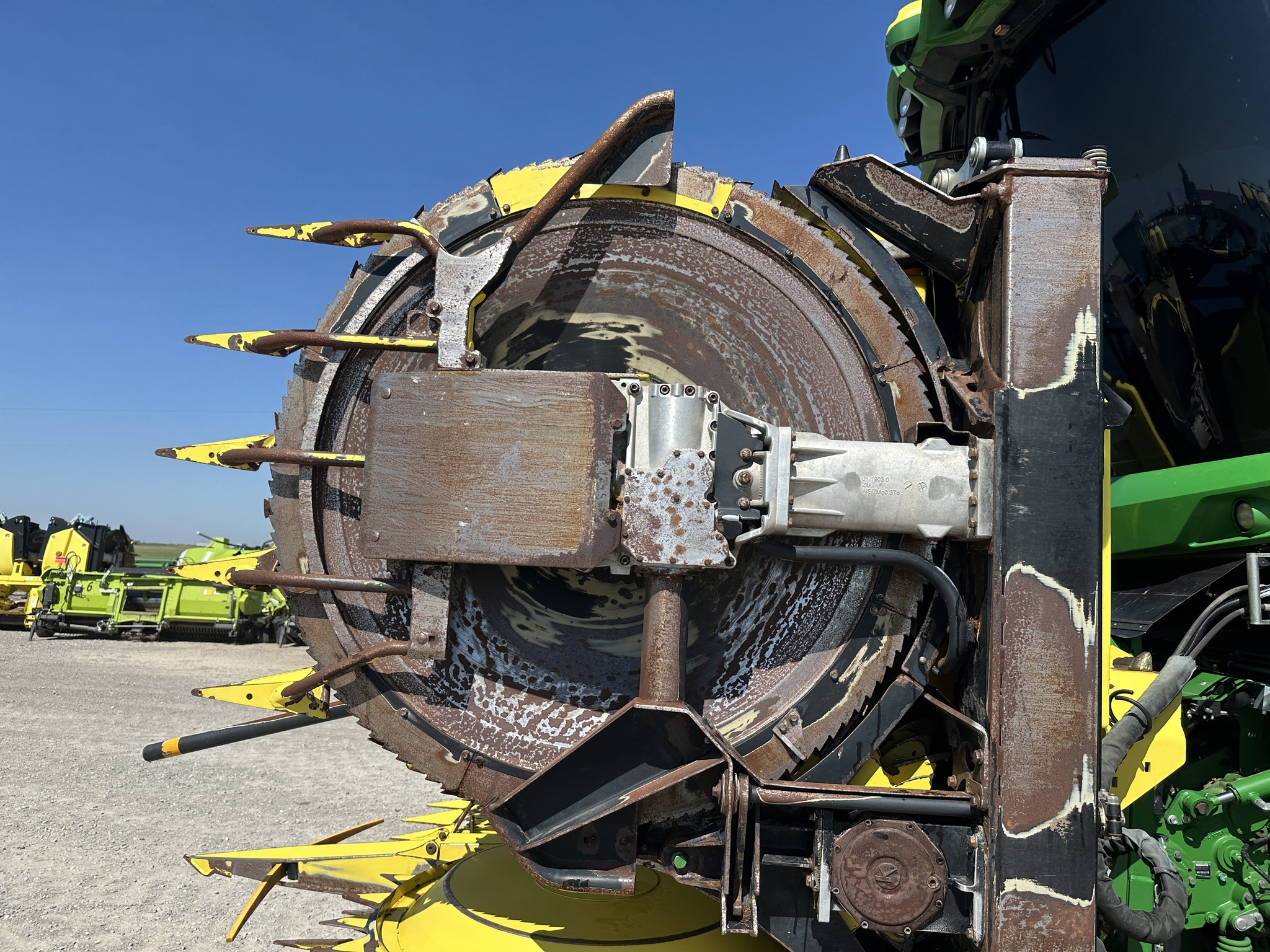 2022 John Deere 772 Corn Head