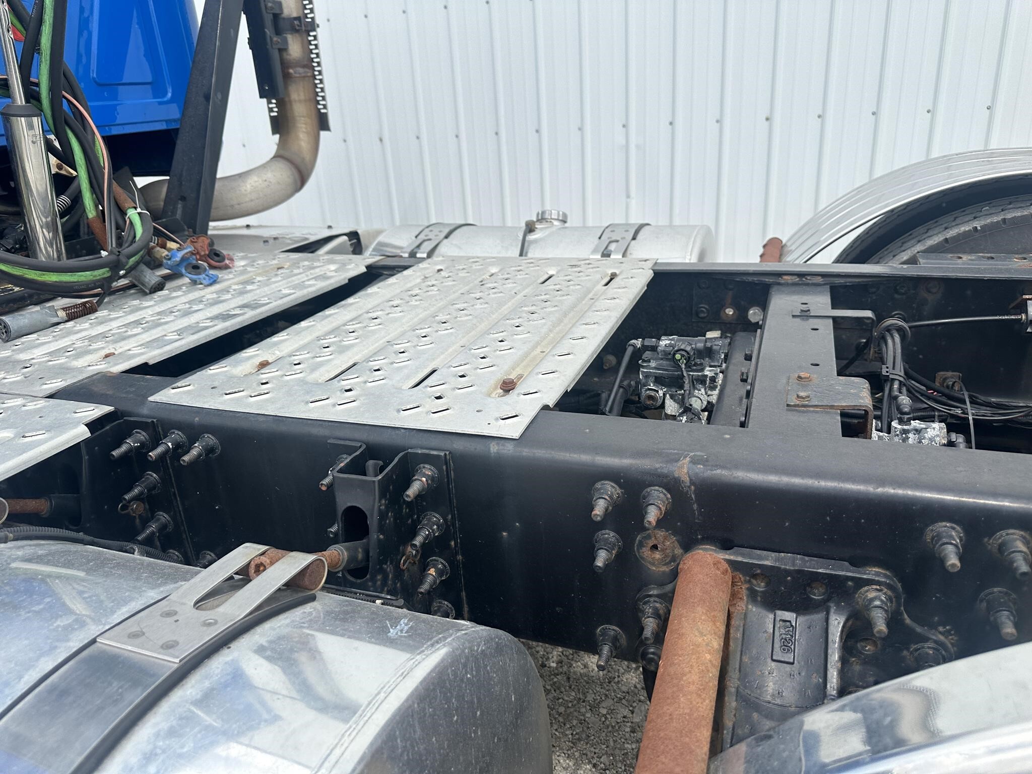2014 Mack PINNACLE CXU613 Semi Trucks/Trailer